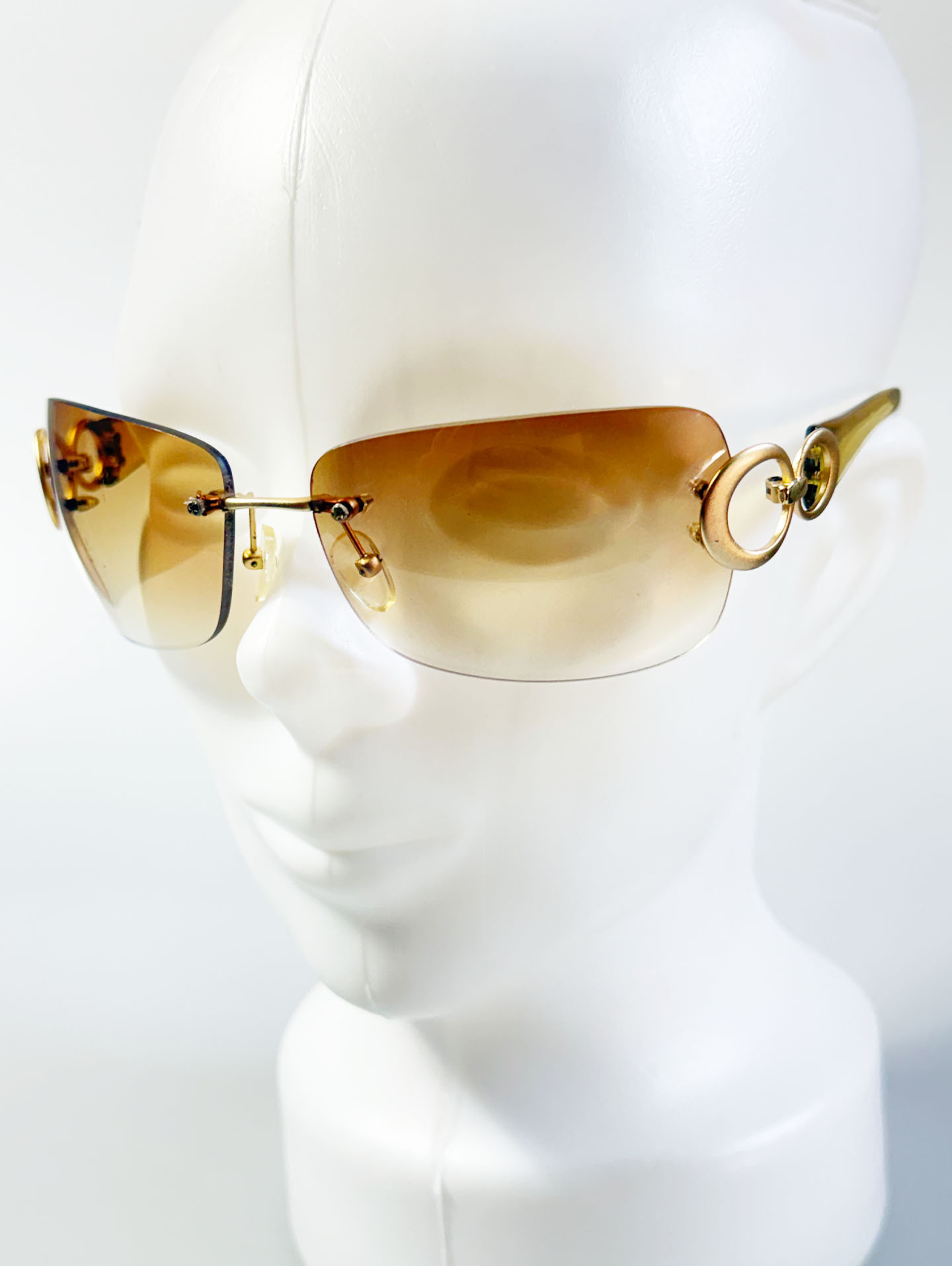 SOLVINO Gold Rimless Square Gradient Tint Sunglasses