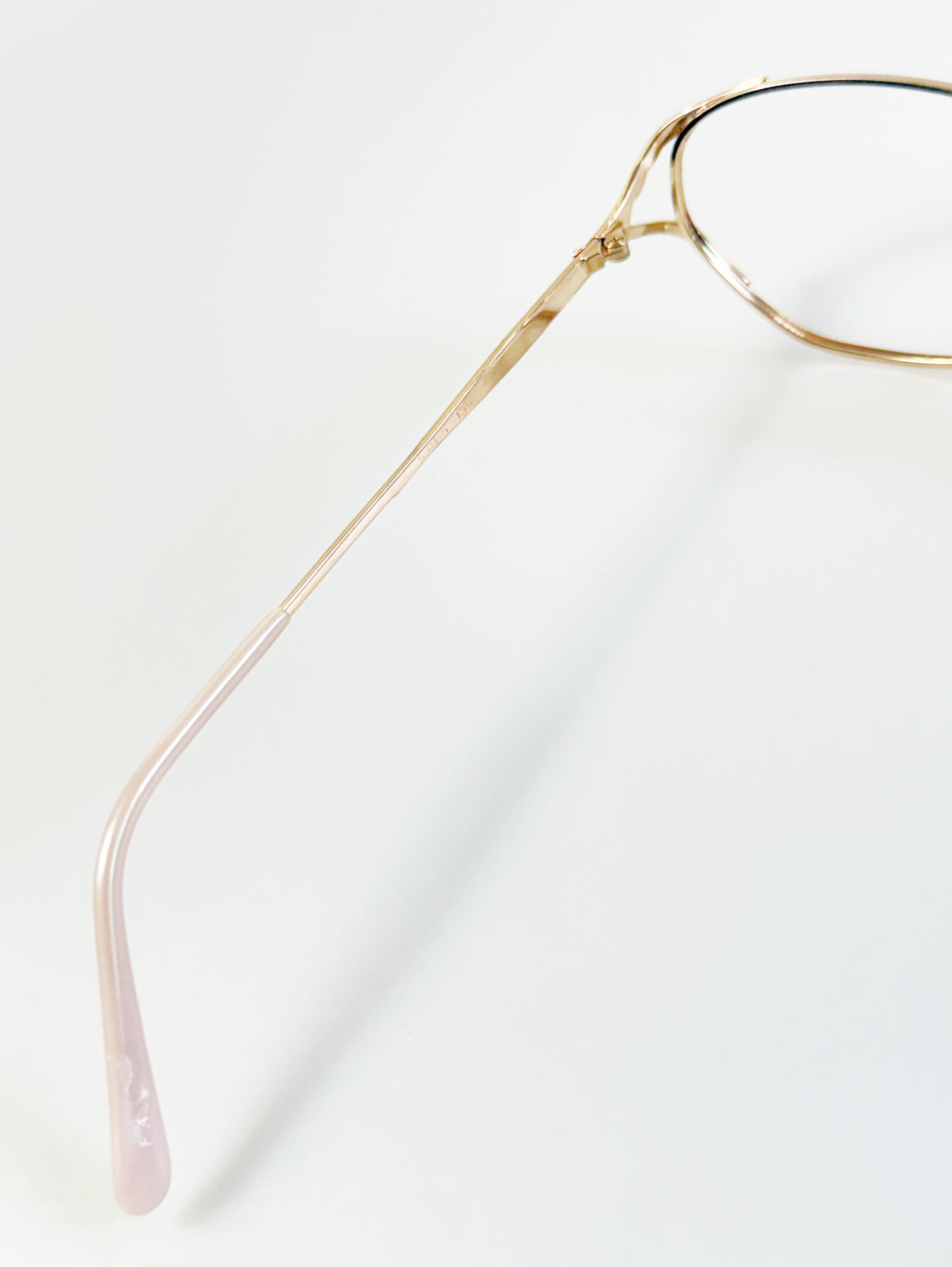 90's CAPELLA Gold Slim Oval Metal Frame Glasses