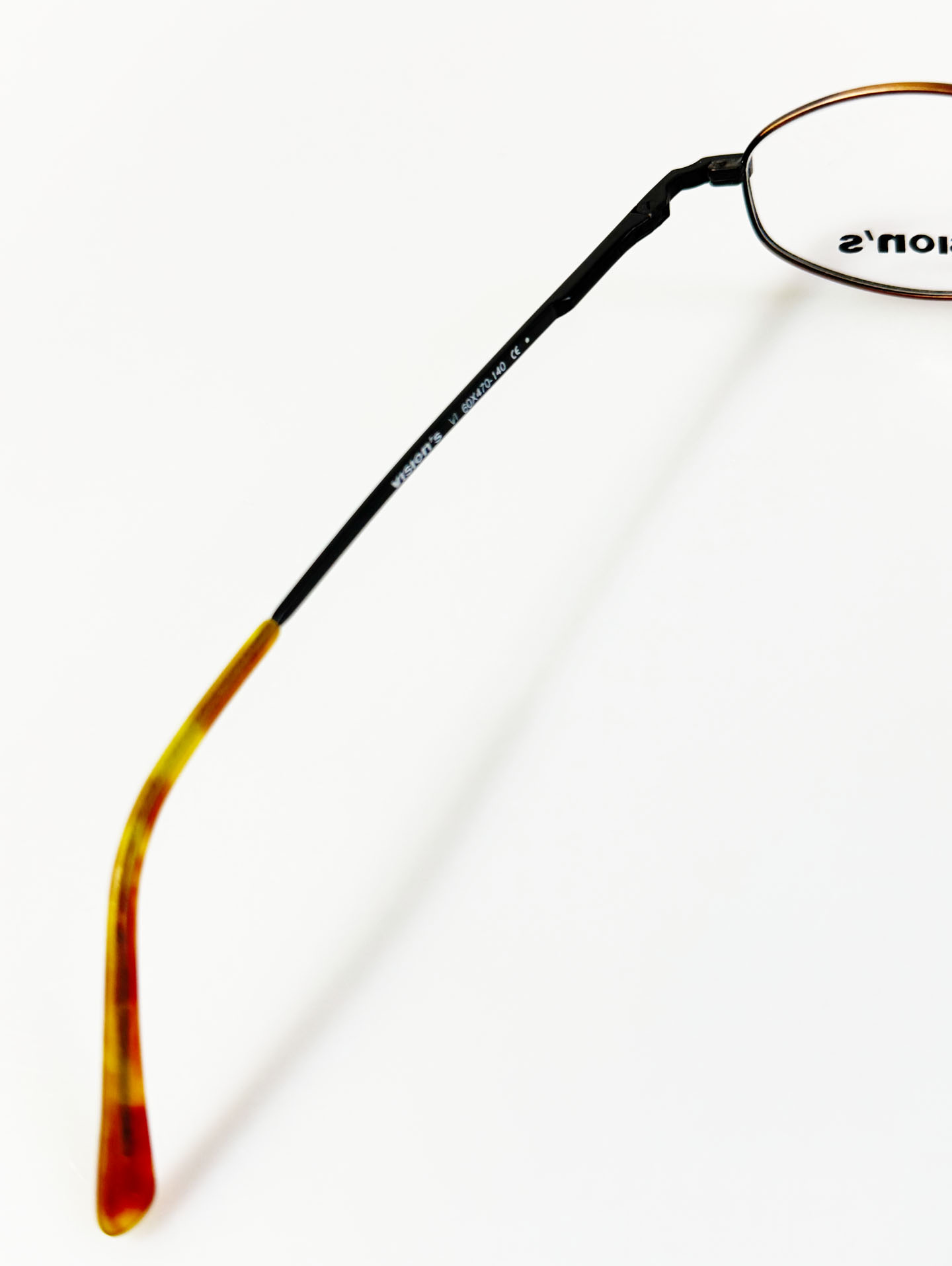 Vision’s Slim Oval Two-Tone Metal Glasses