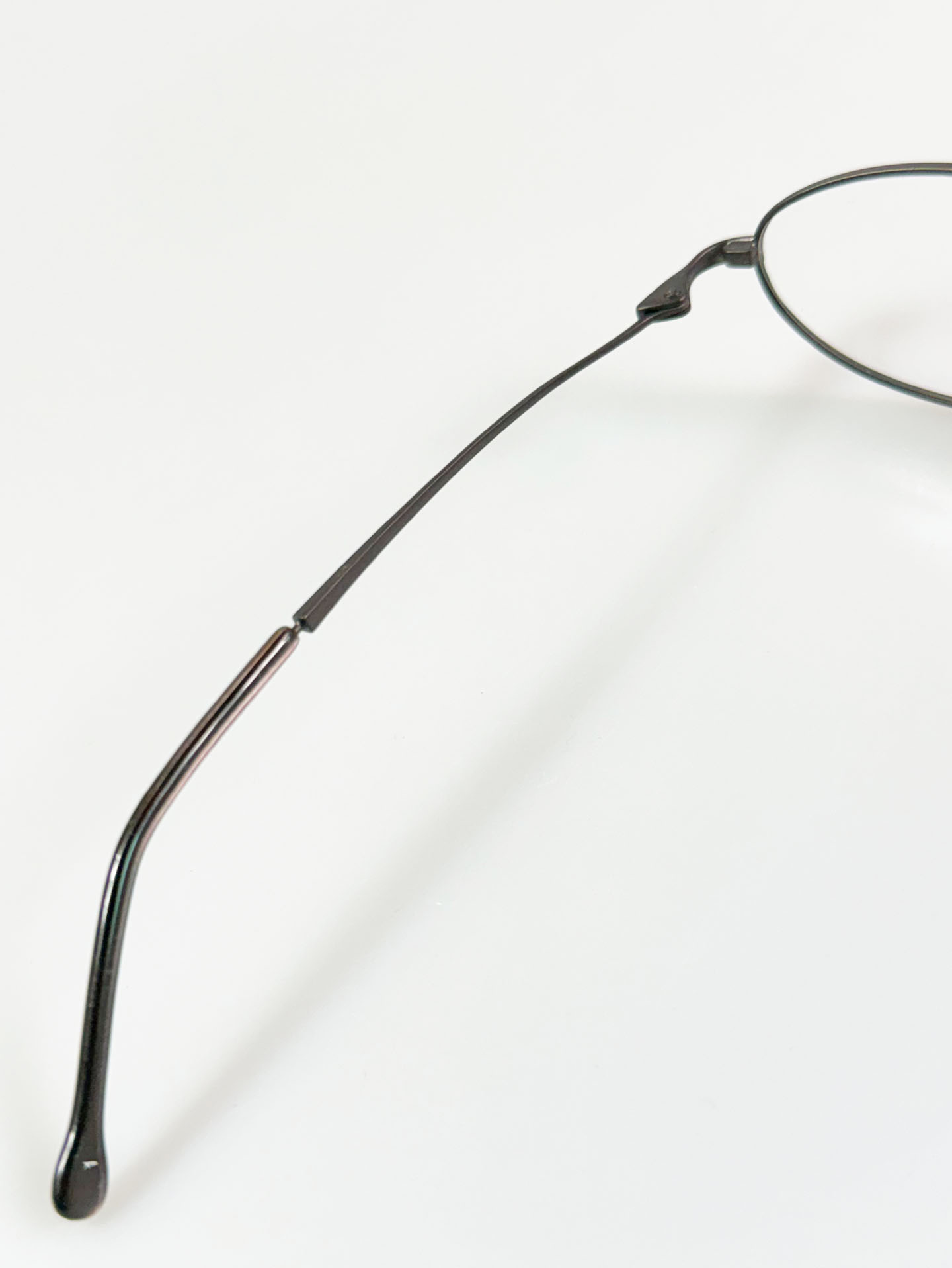 Matte Dark Gray Slim Oval Metal Frame Glasses