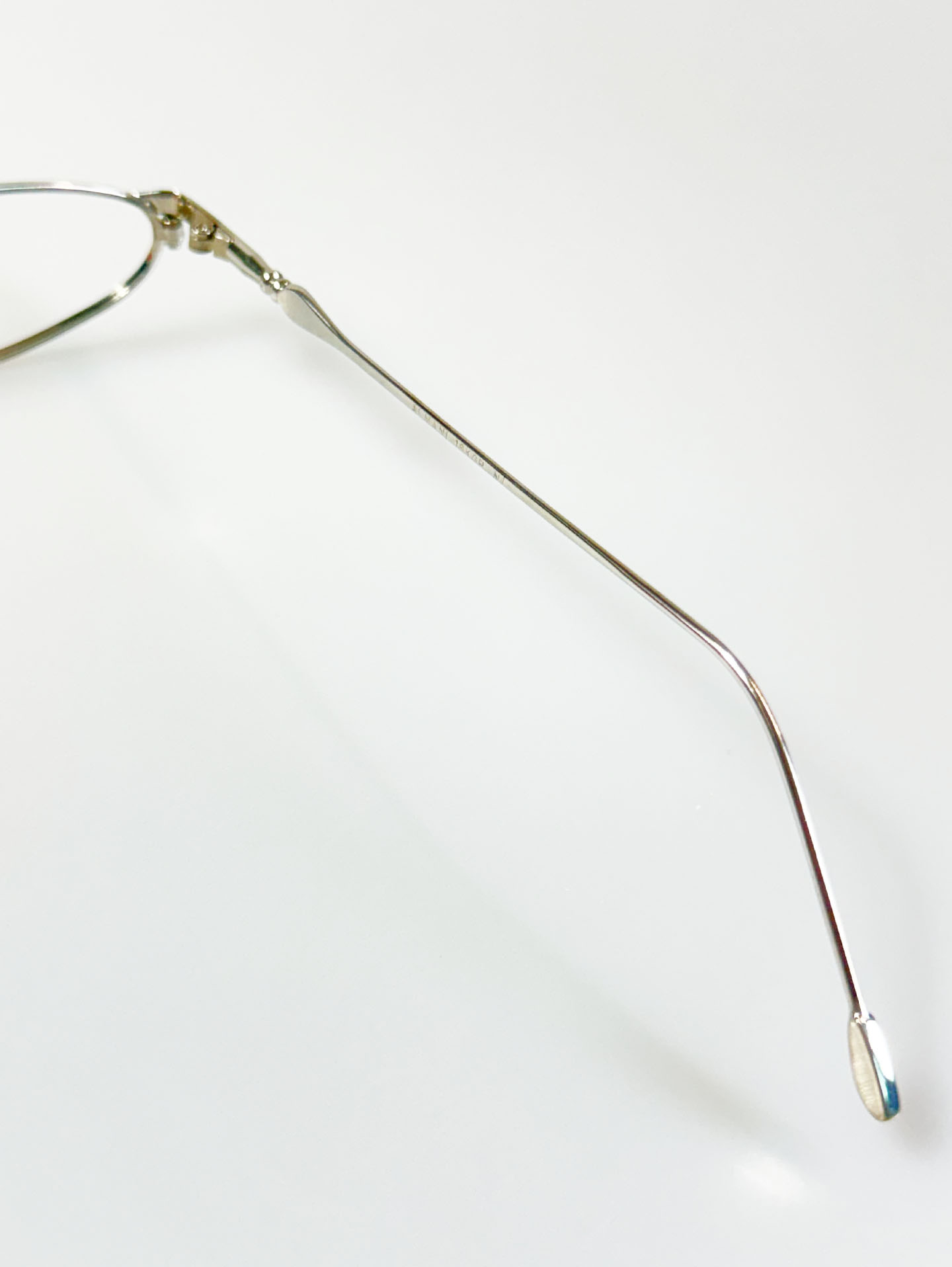 90’s JENOBIA Silver Slim Oval Metal Frame Glasses