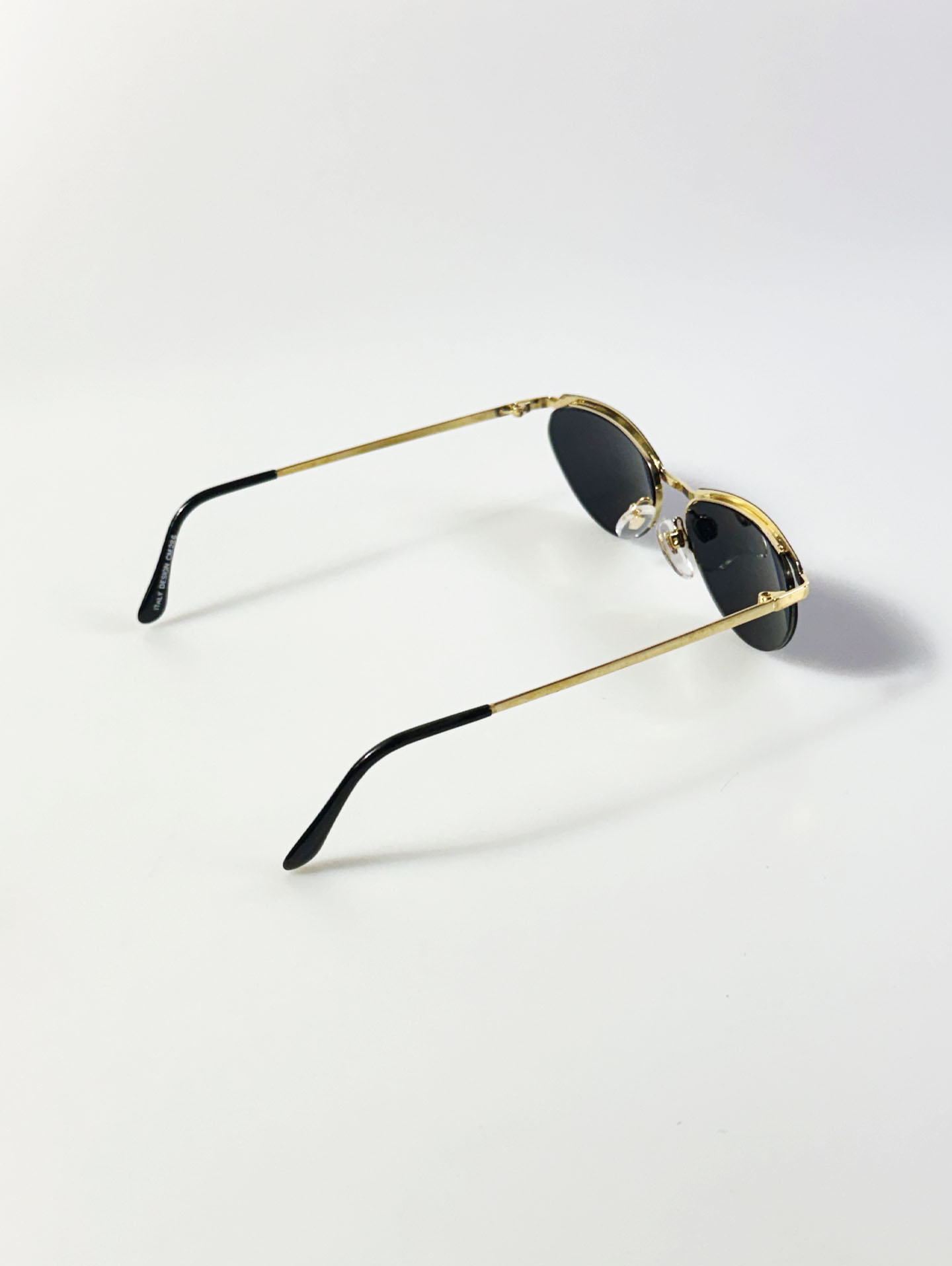 90's Gold Semi-Rimless Oval Metal Sunglasses