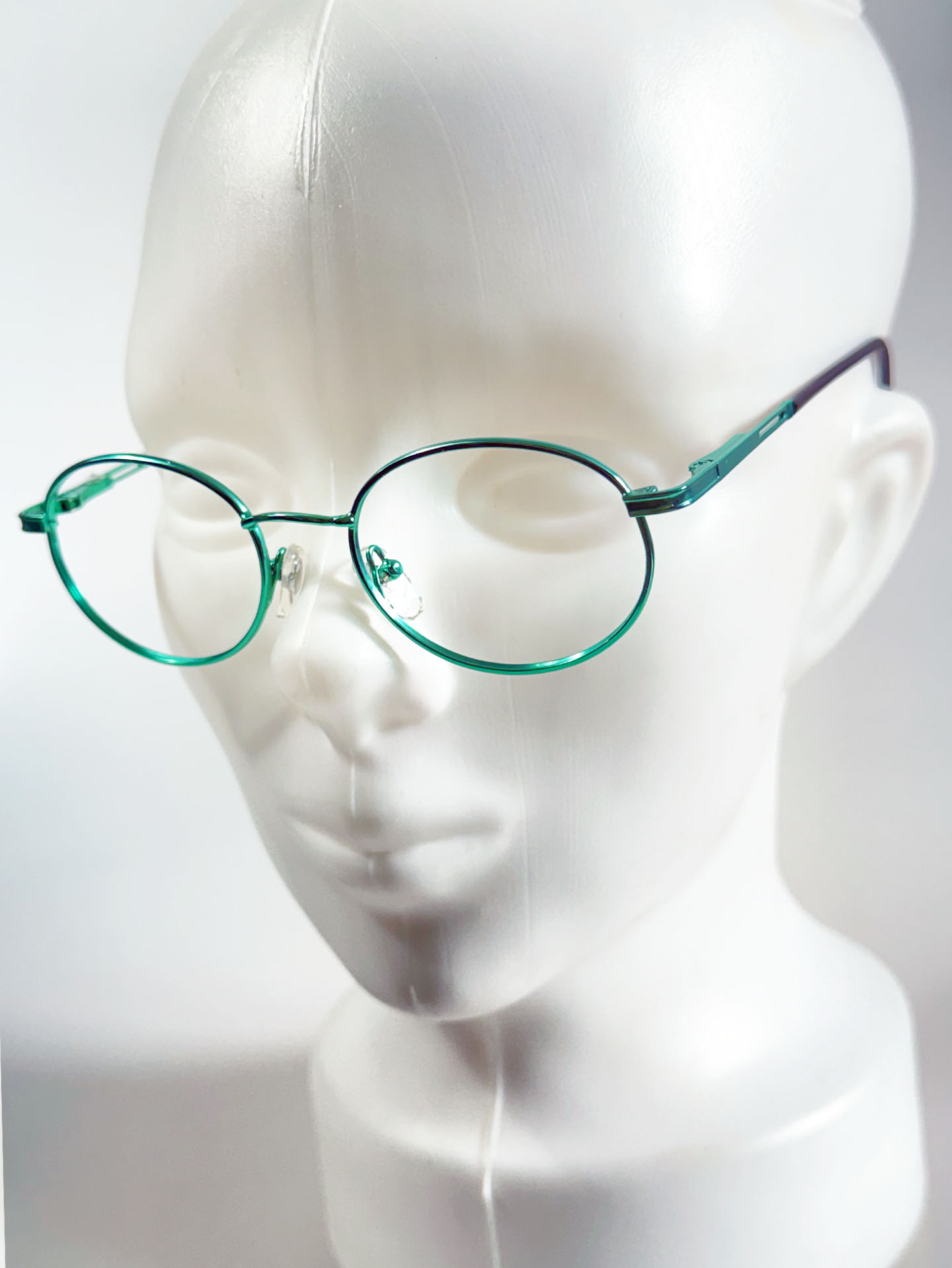 90's PASSPORT Emerald Green Slim Oval Metal Frame Glasses