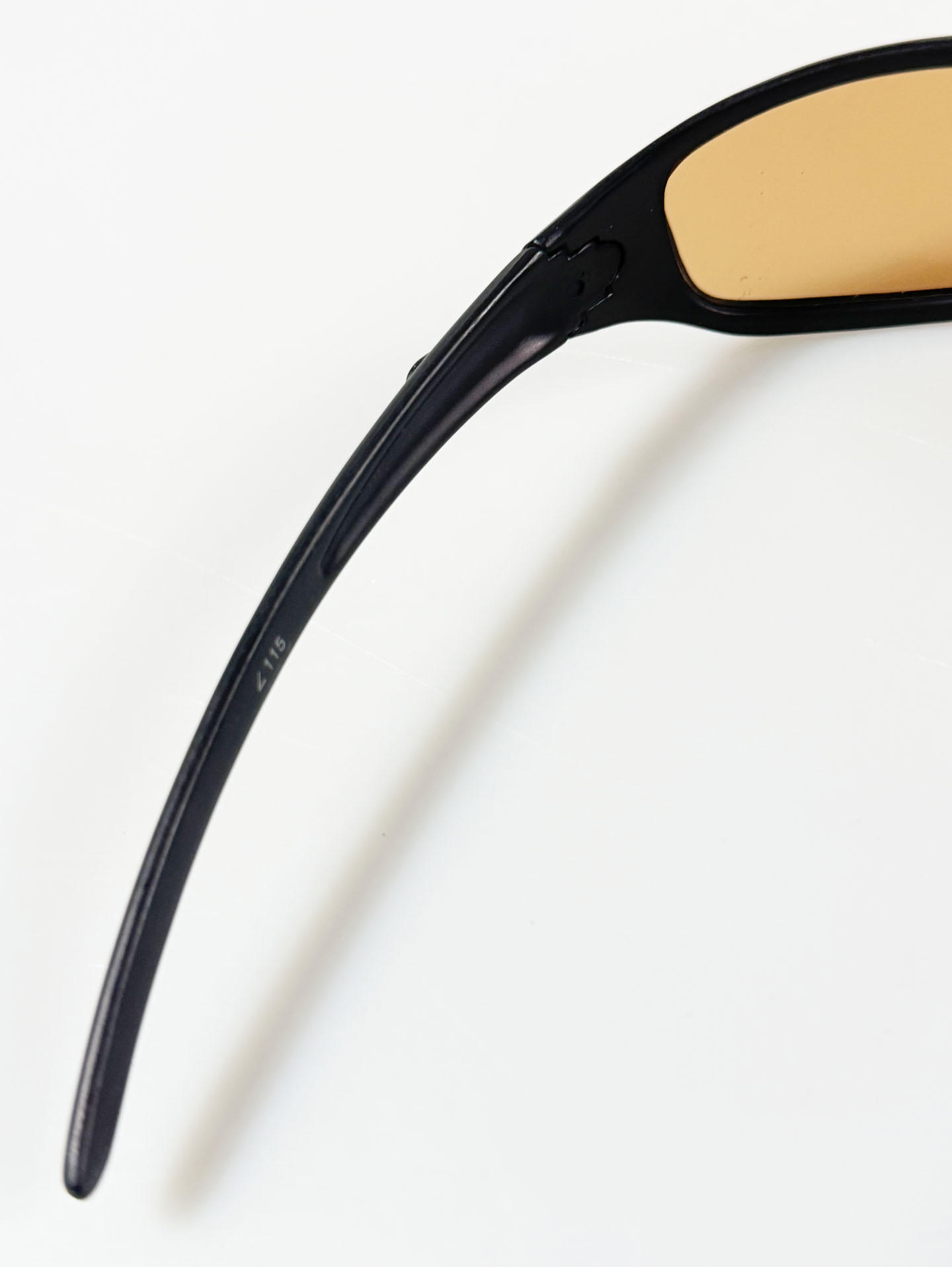 90's CITY KING Matte Black Wraparound Tint Sunglasses