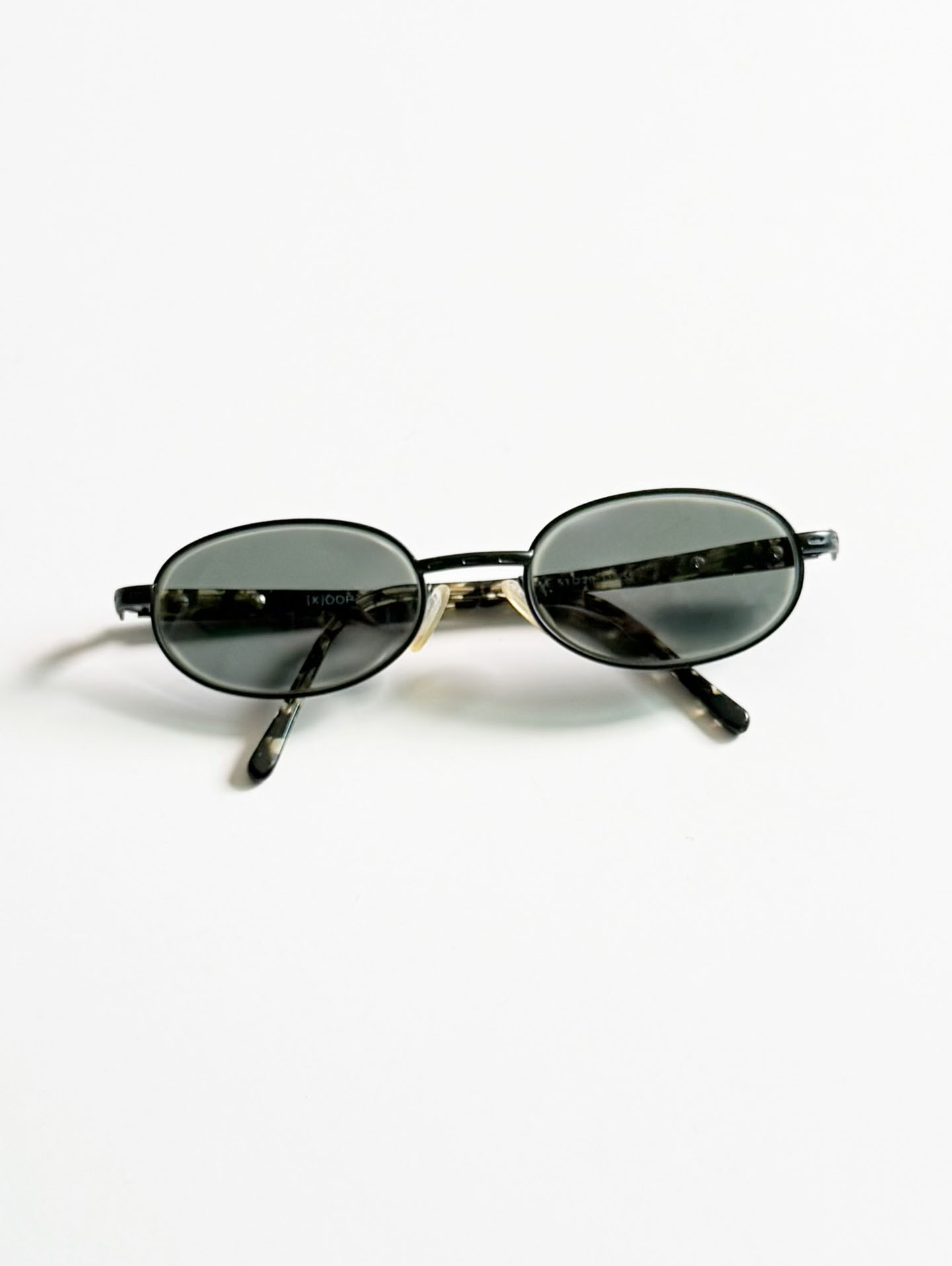 90's XOOR Black Slim Oval Metal Sunglasses