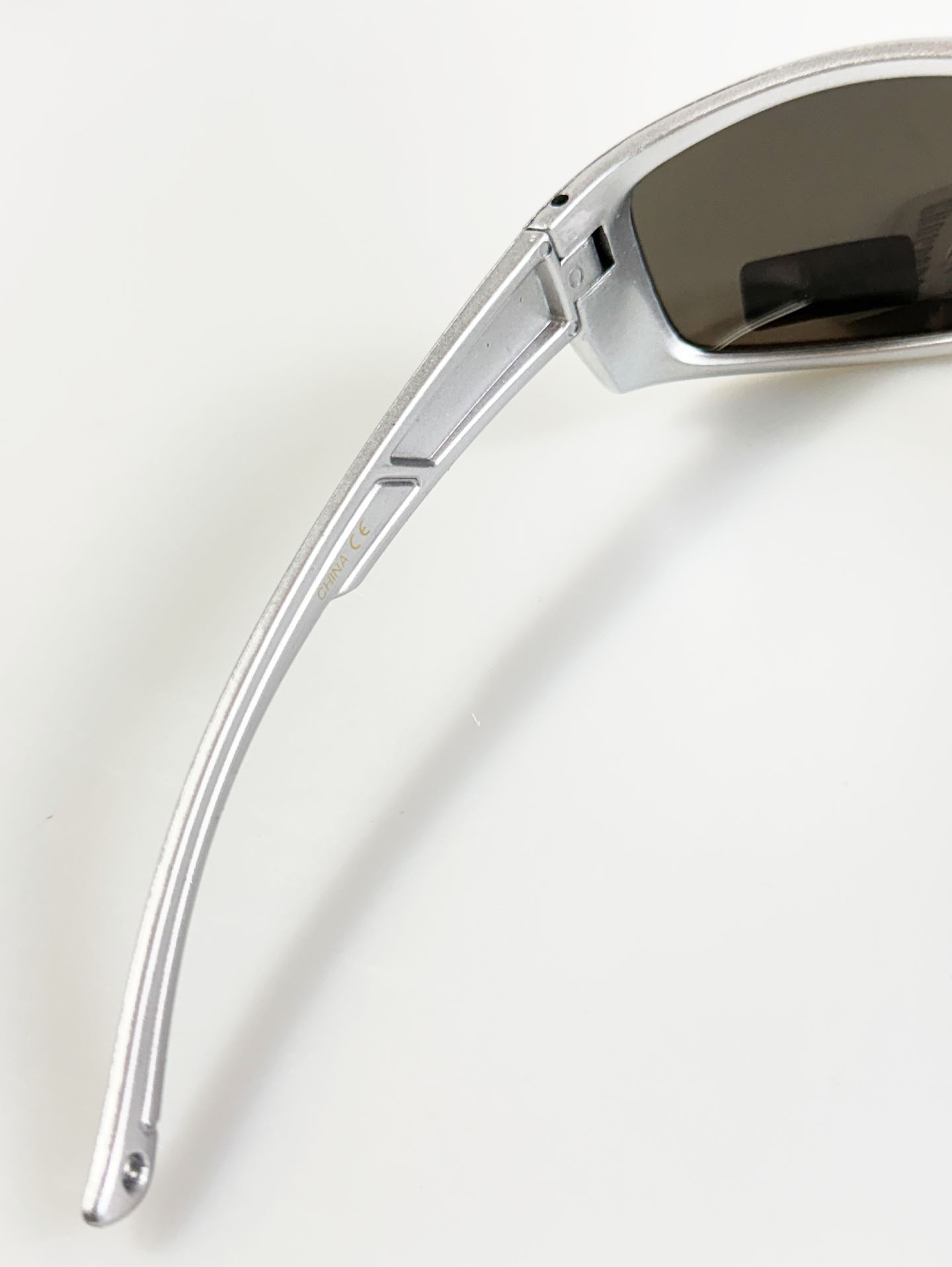 CHOPPERS Silver Wraparound Biker Sunglasses