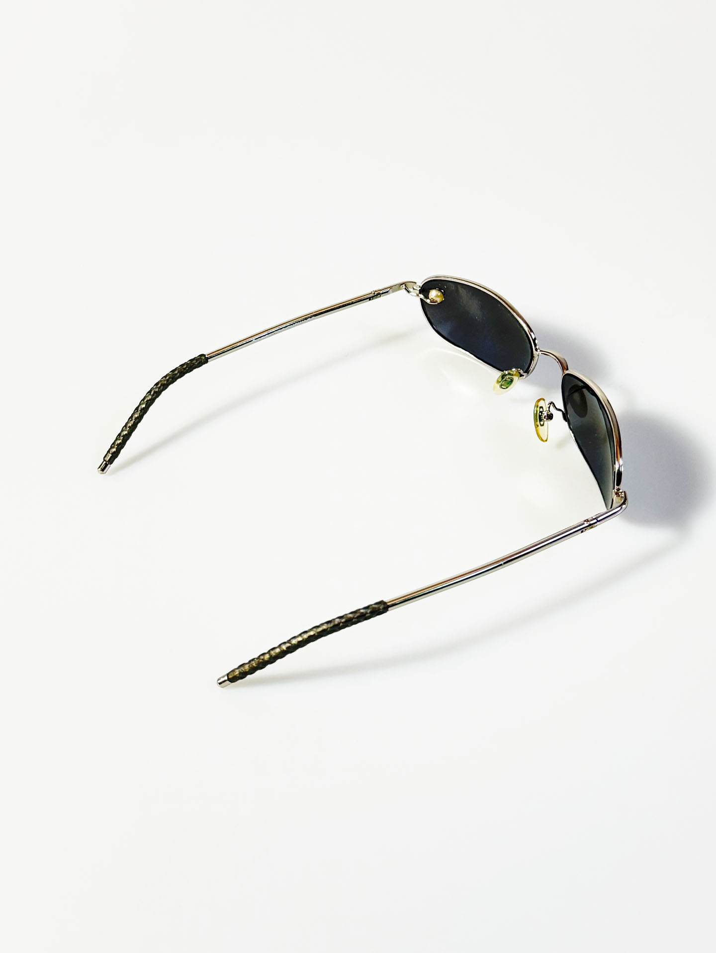 SUPERHERO Slim Oval Silver Metal Frame Sunglasses