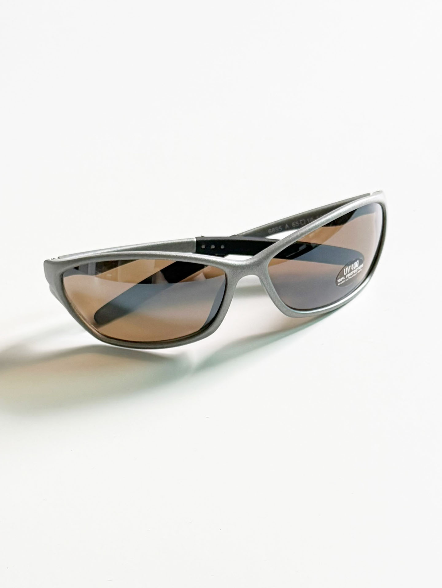 IXRON Silver Wraparound Sport Frame Tint Sunglasses