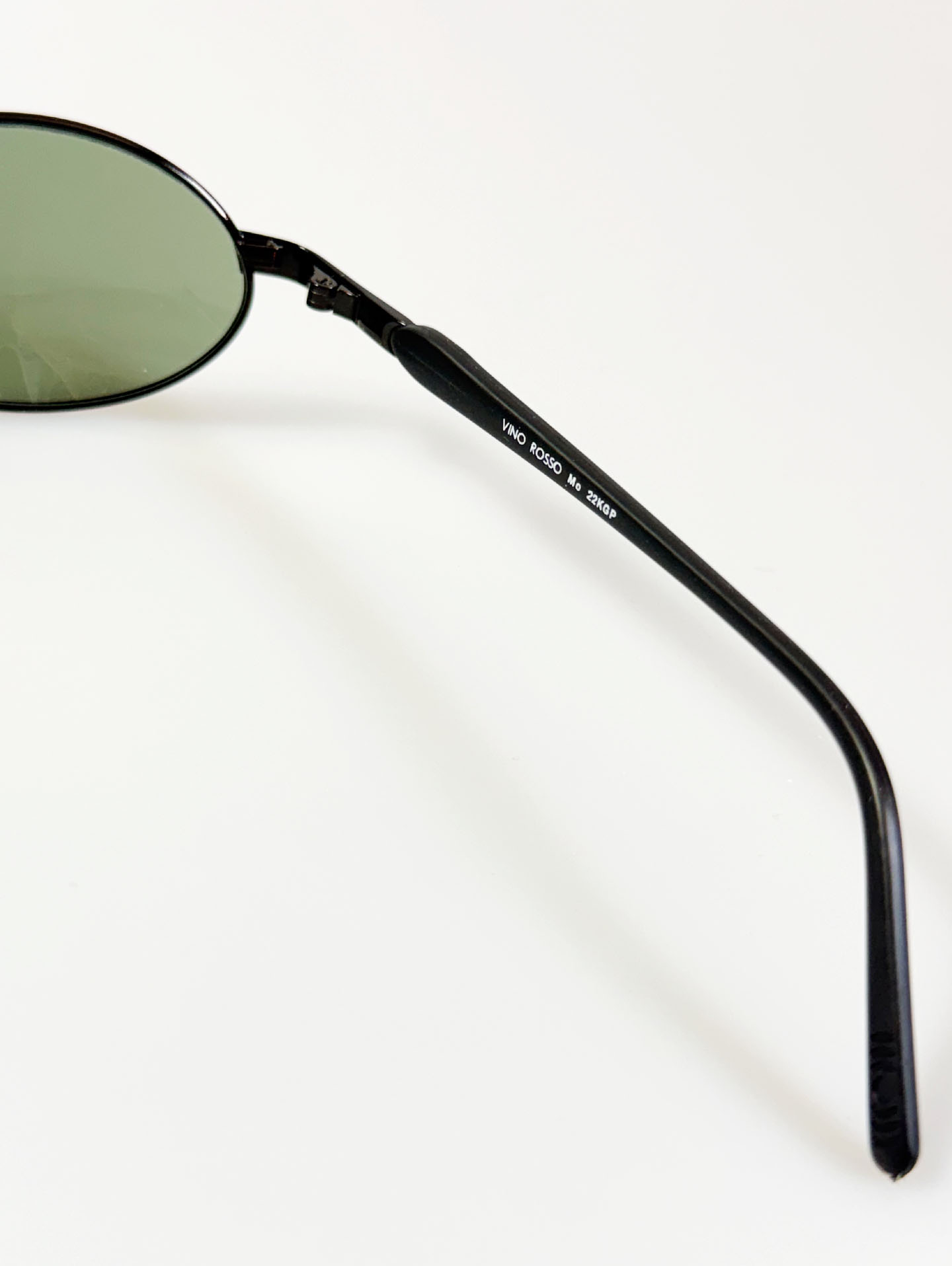 90's VINO ROSSO Black Metal Slim Oval Sunglasses