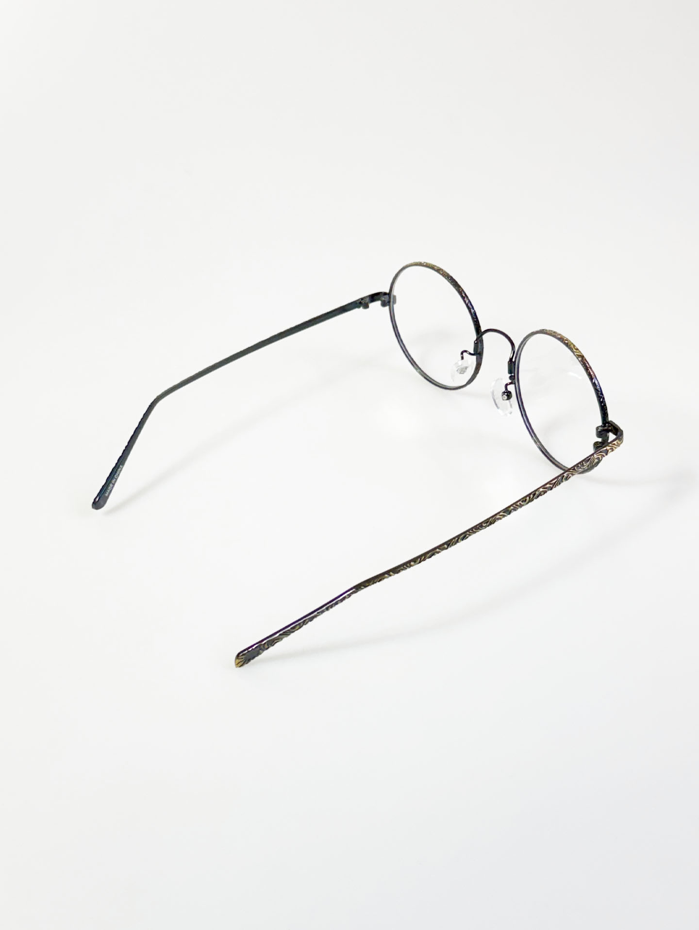 Classic Slim Oversized Round Metal Frame Glasses