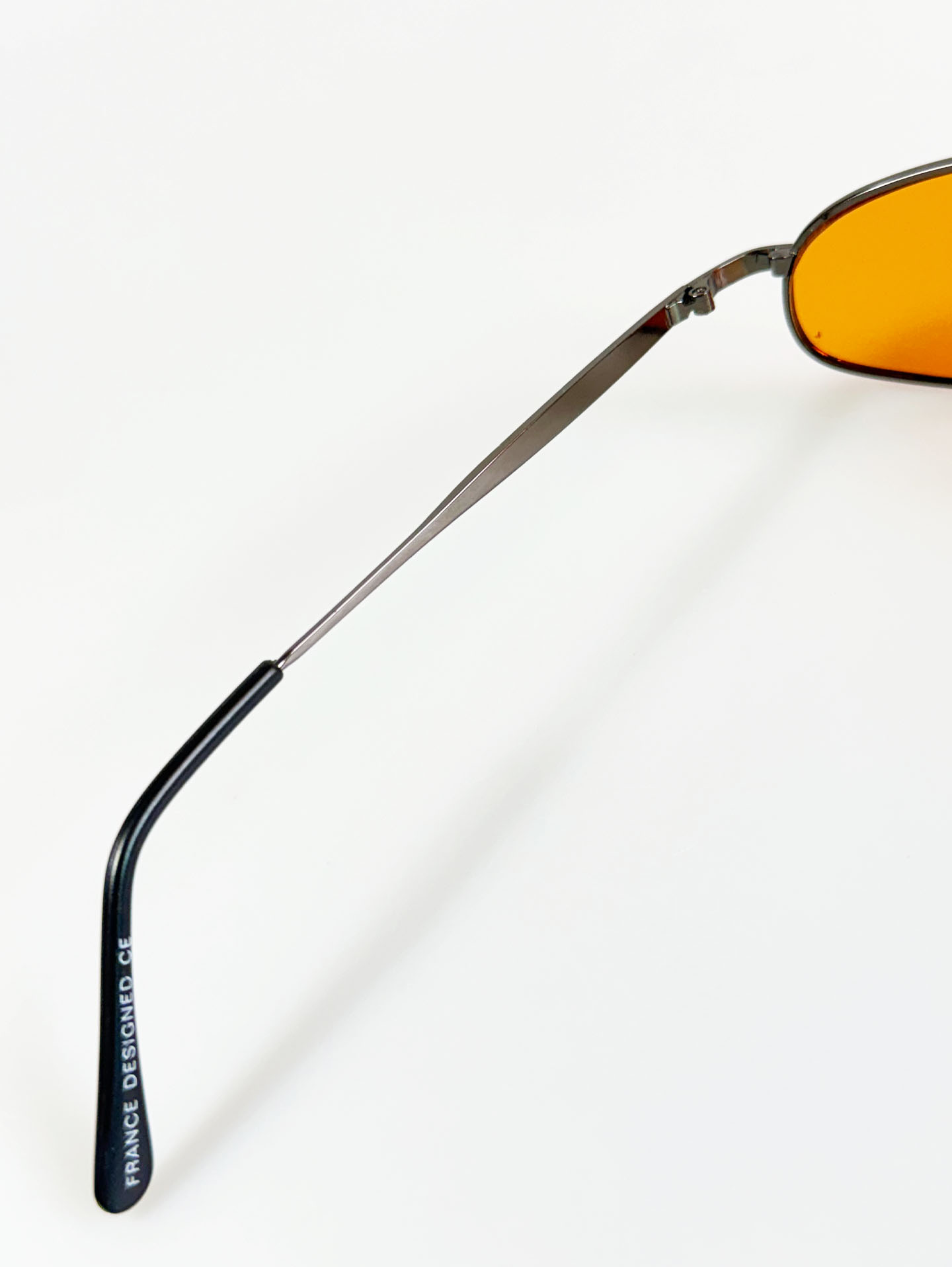 VOTE Slim Oval Metal Frame Tinted Sunglasses