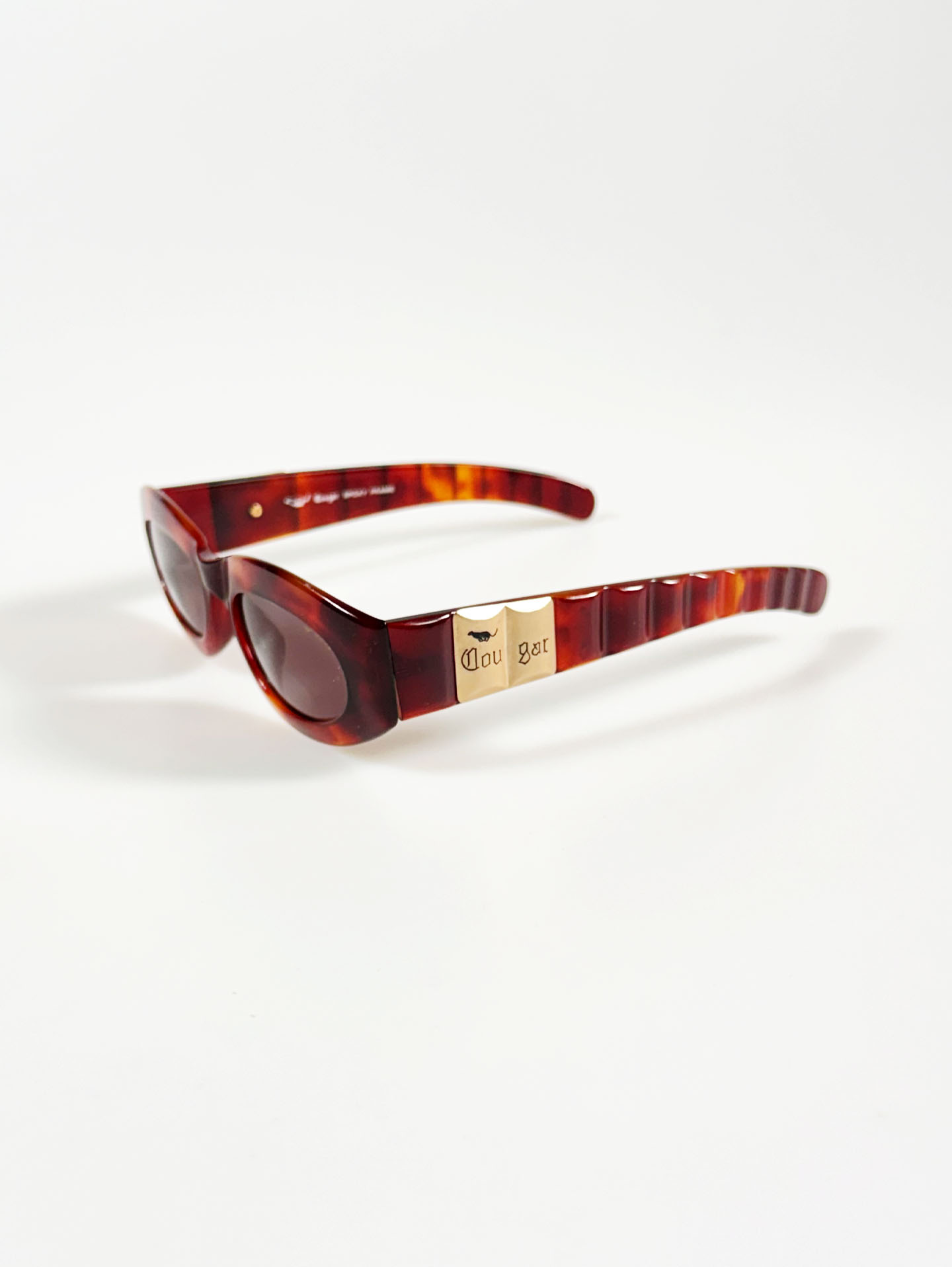90's COUGAR Tortoiseshell Bold Oval Tint Sunglasses