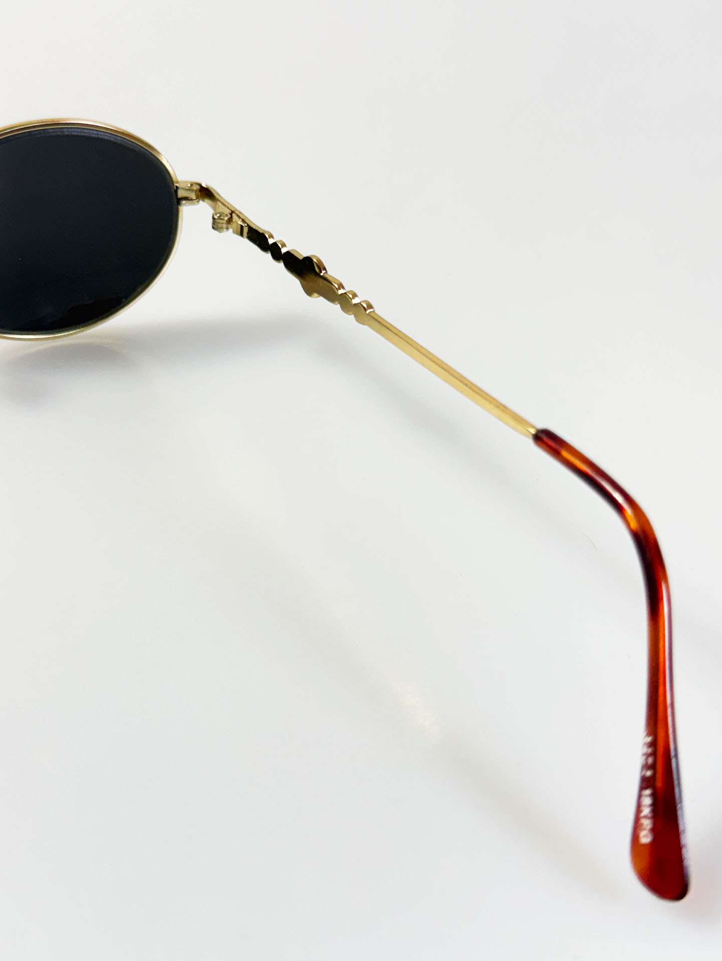 90's Louis Master Gold Slim Oval Metal Sunglasses