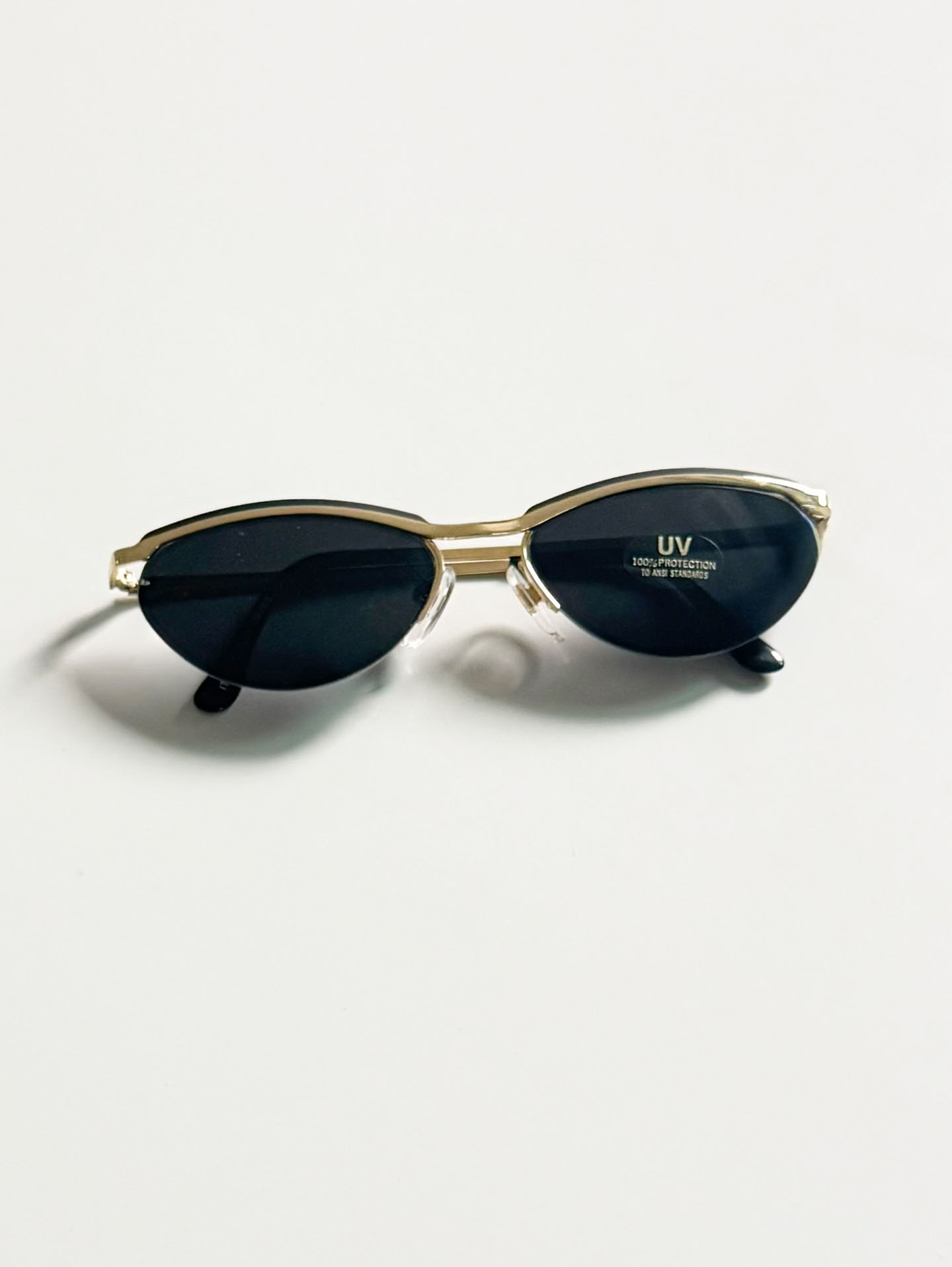90's Gold Semi-Rimless Oval Metal Sunglasses