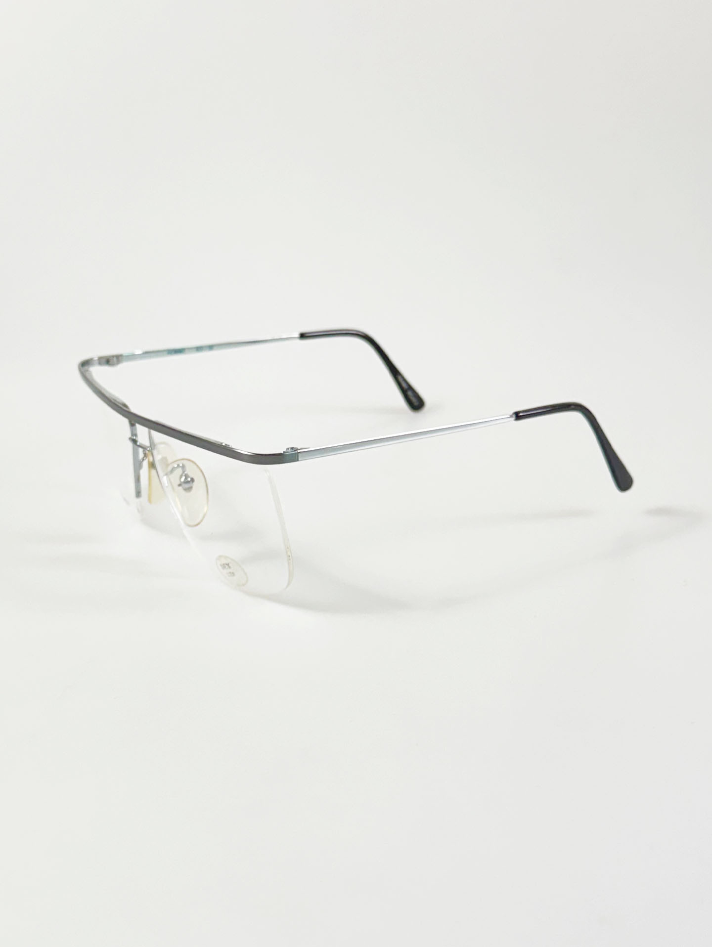 90's St. Moritz Silver Semi-Rimless Boeing Metal Glasses