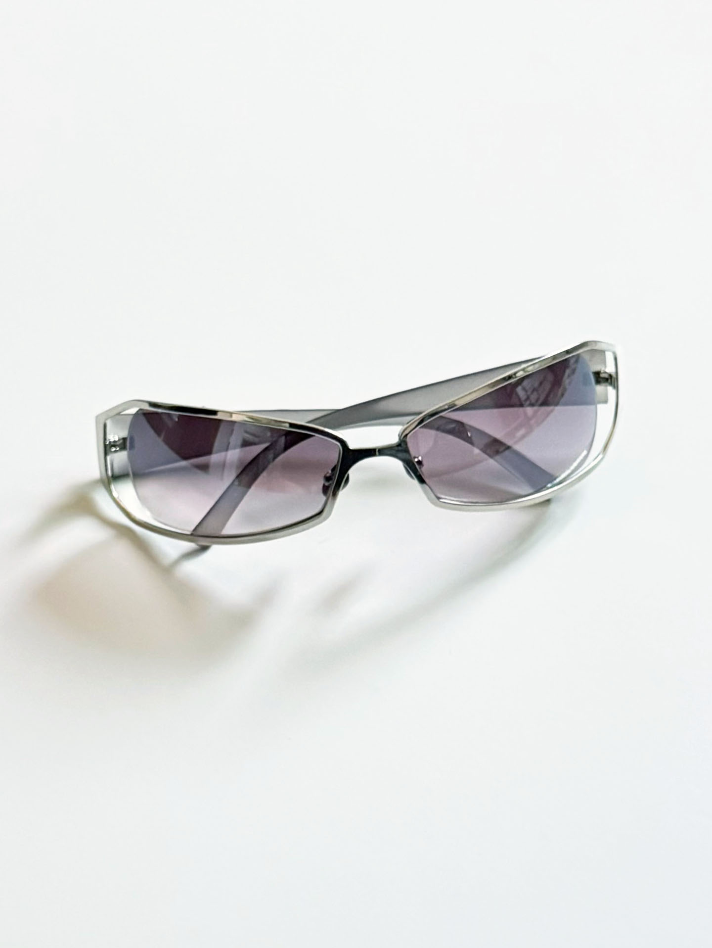 Silver Metal Wrap Wide Square Sunglasses