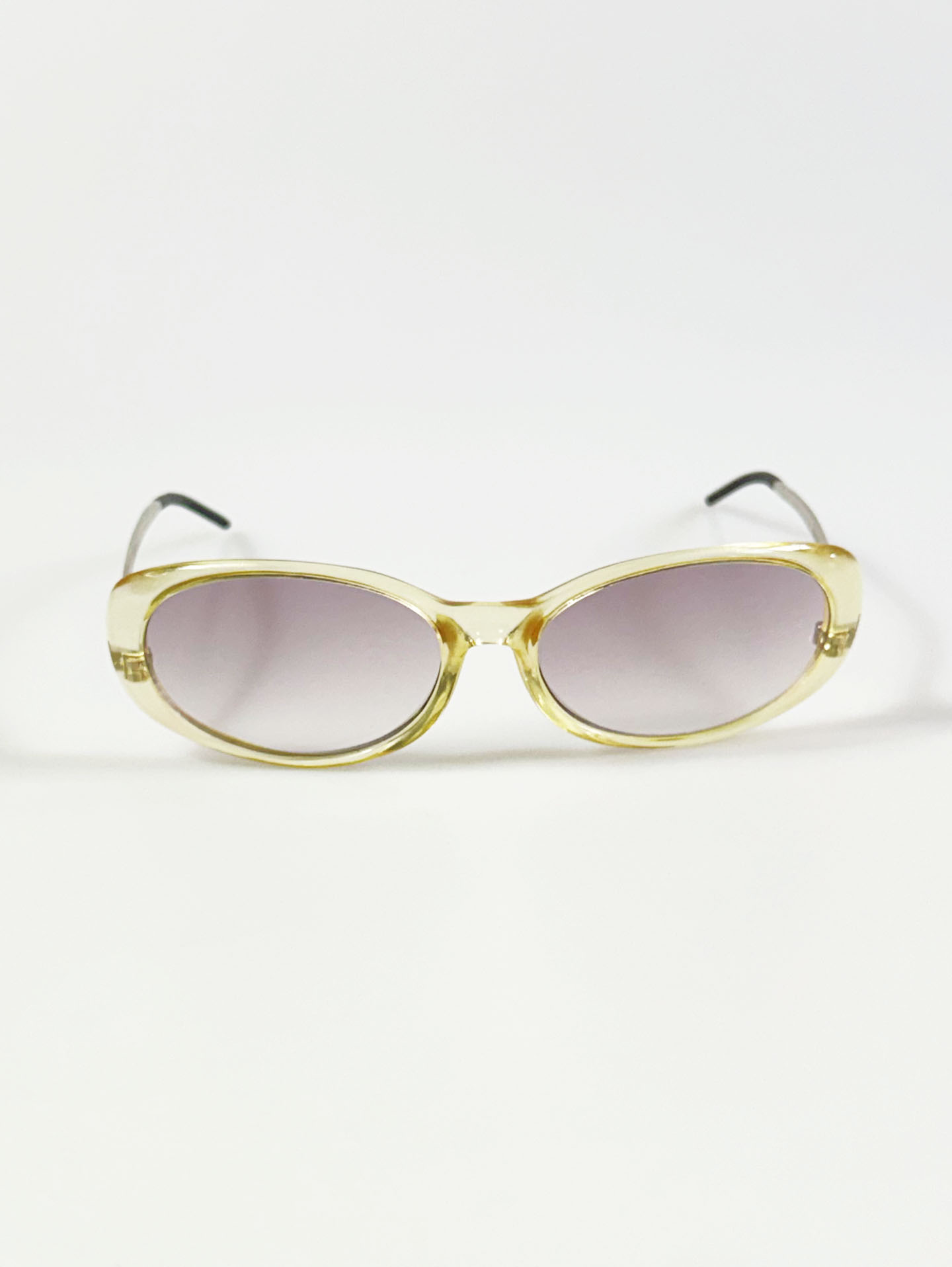 CAPRIO Bold Translucent Acetate Oval Sunglasses