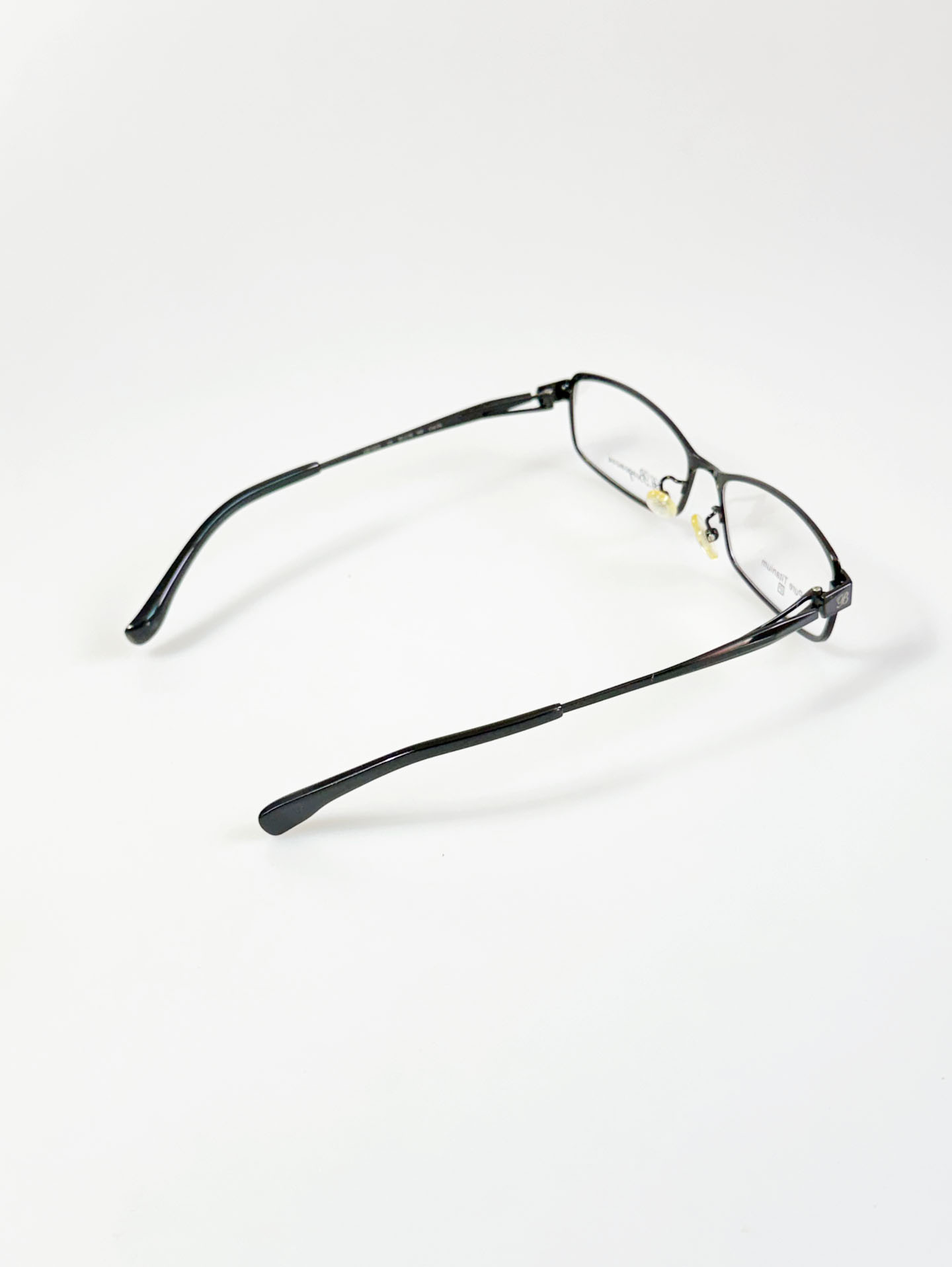 G. Borgonovi Black Pure Titanium Slim Square Frame Glasses