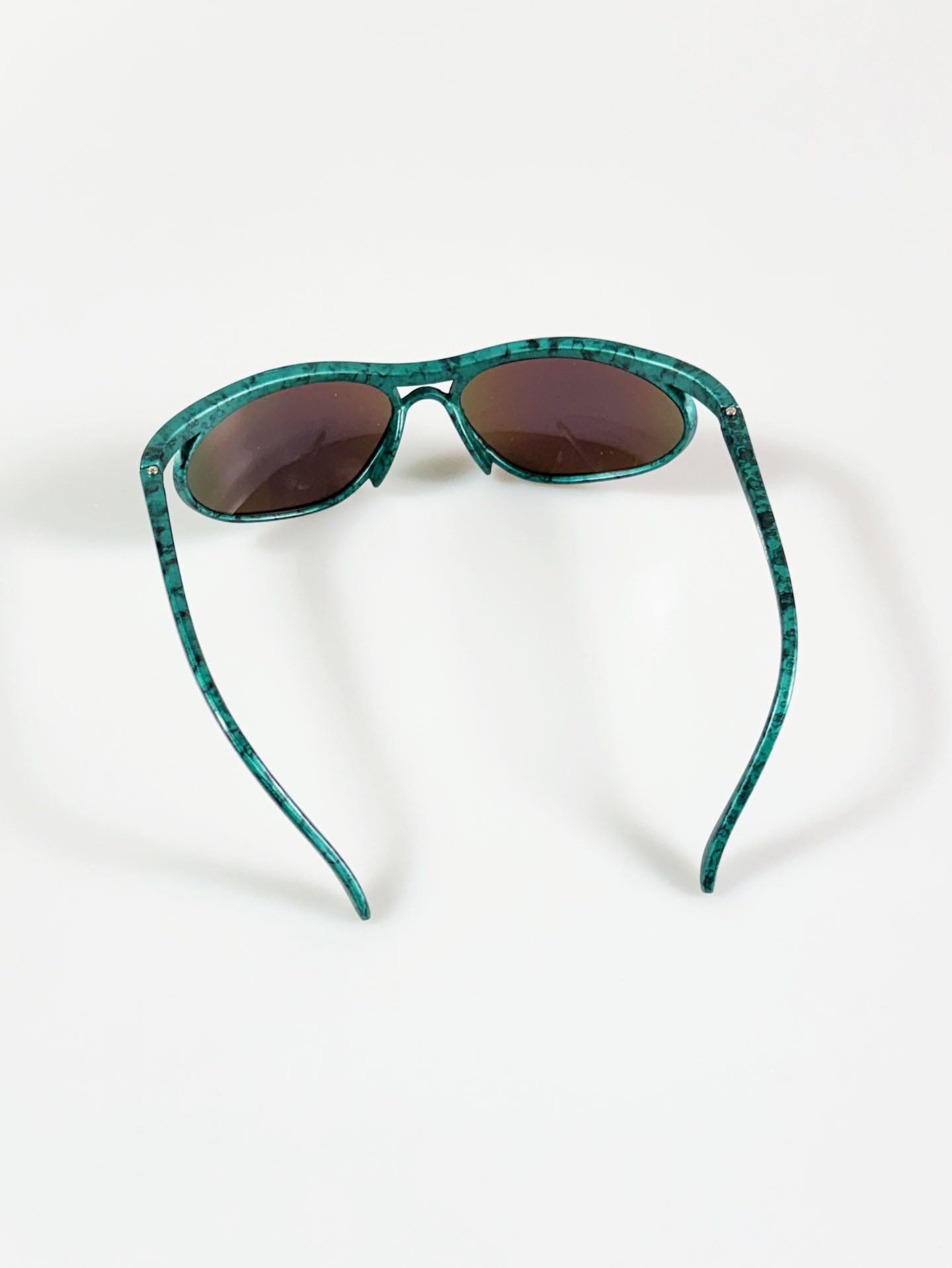 90’s KANTLON Green Marble Wraparound Sunglasses