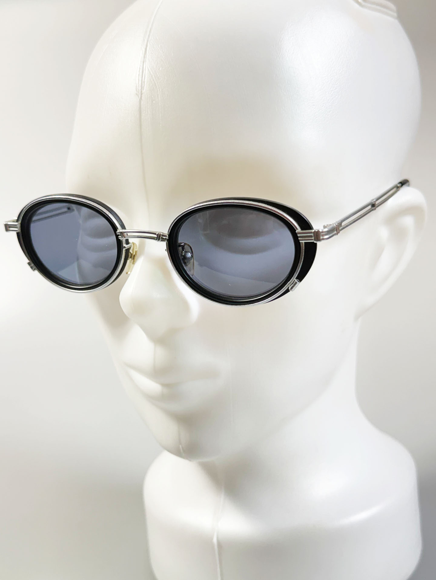 90's Silver & Black Layered Oval Metal Sunglasses