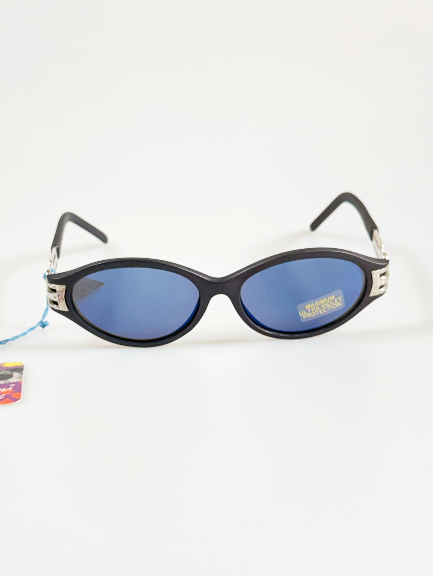 90's Barcelona Eyewear Bold Oval Sunglasses