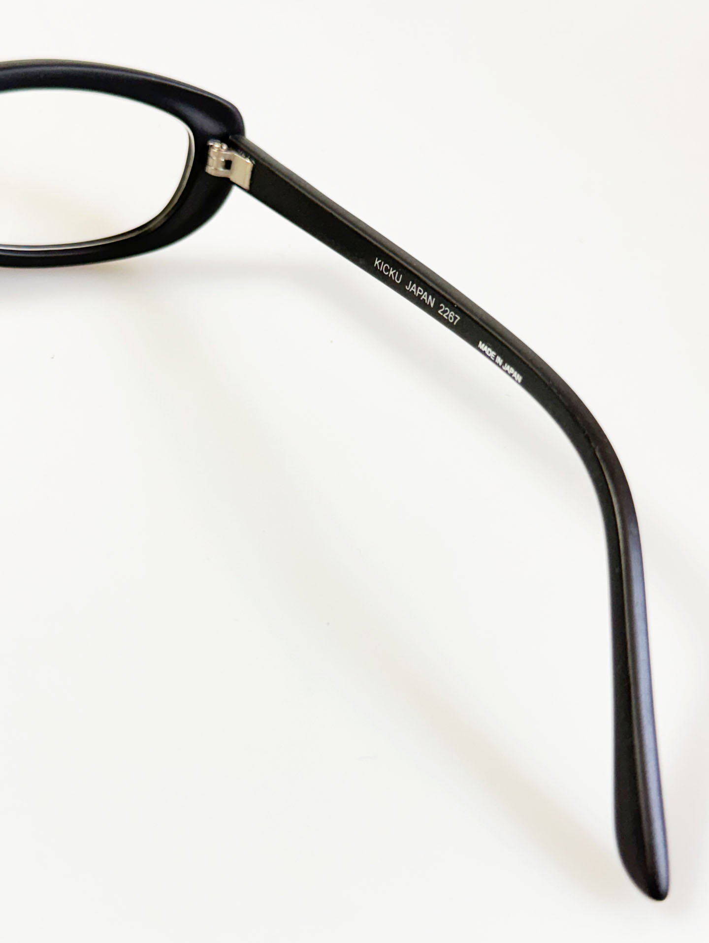 90's KICKU JAPAN Matte Black Semi Cat-Eye Square Horn-Rim Glasses