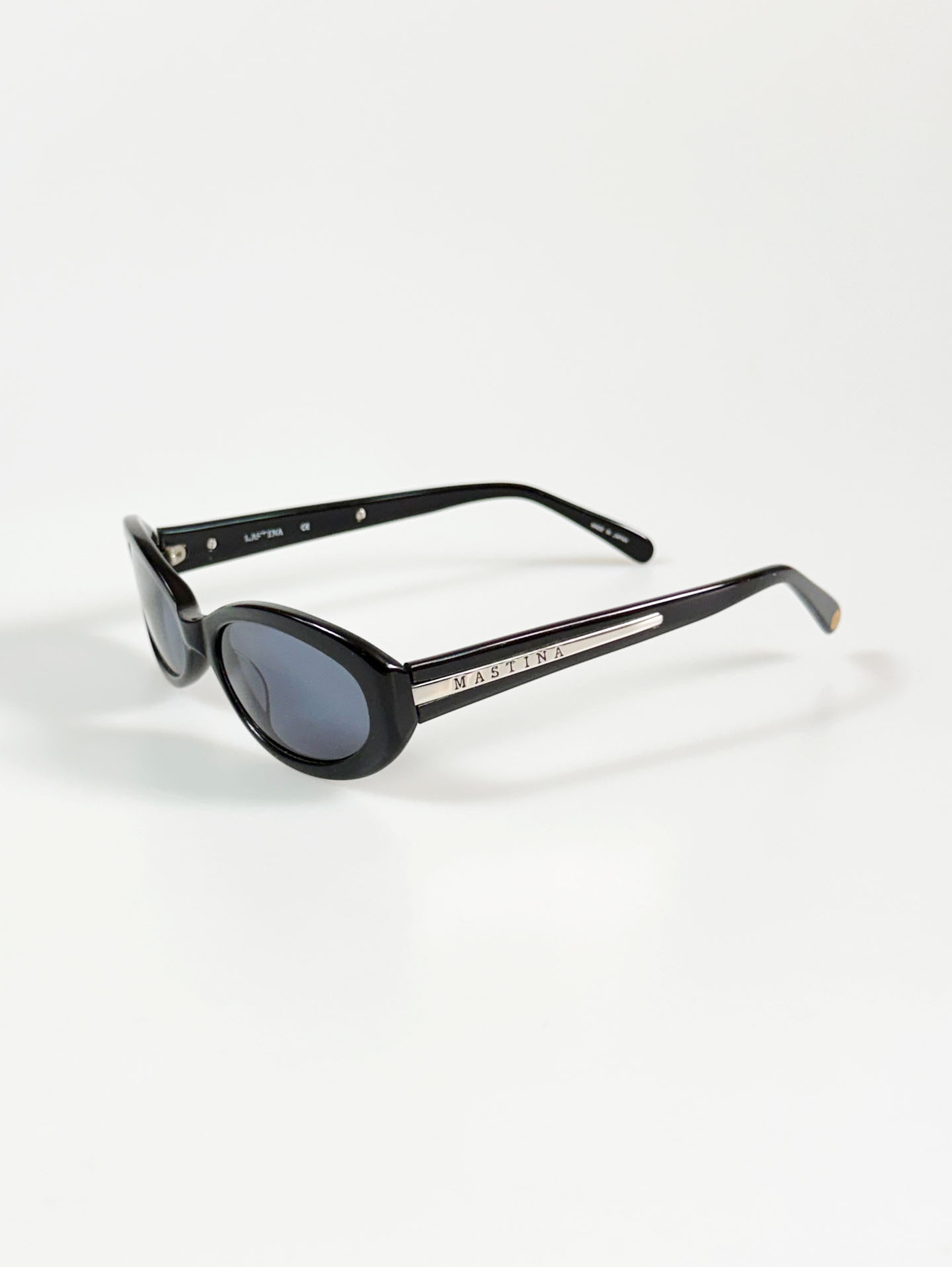 90's MASTINA Black Oval Frame Sunglasses