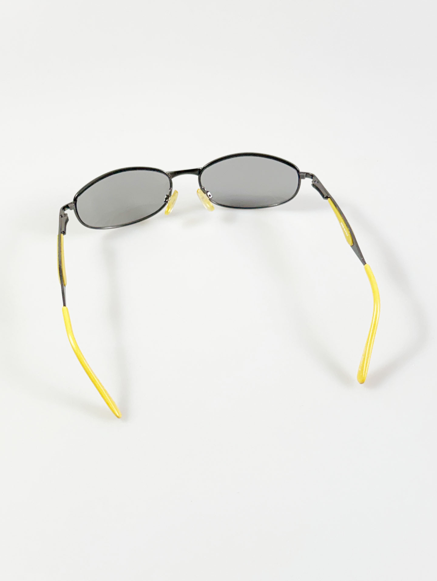 90's DOMON Sliom Oval Gunmetal Sunglasses
