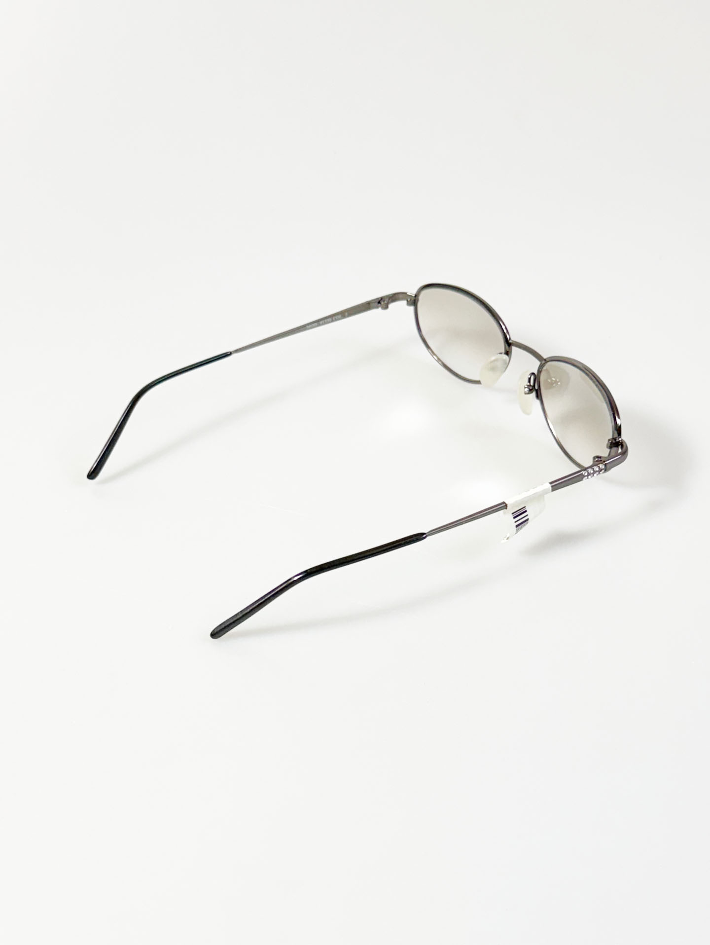 SILVIO VALENCIA Dark Silver Slim Oval Metal Frame Tint Sunglasses