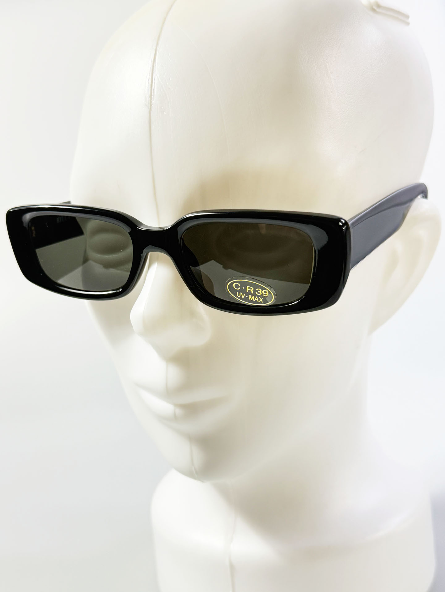BELCANTO Bold Black Square Frame Sunglasses