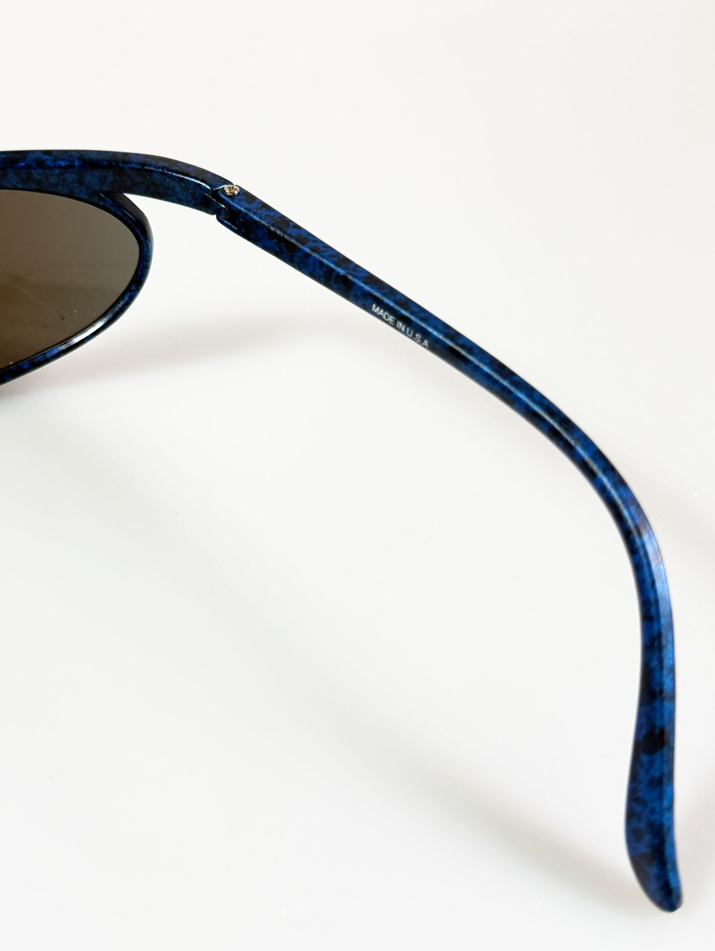 90’s KANTLON Blue Marble Wraparound Sunglasses