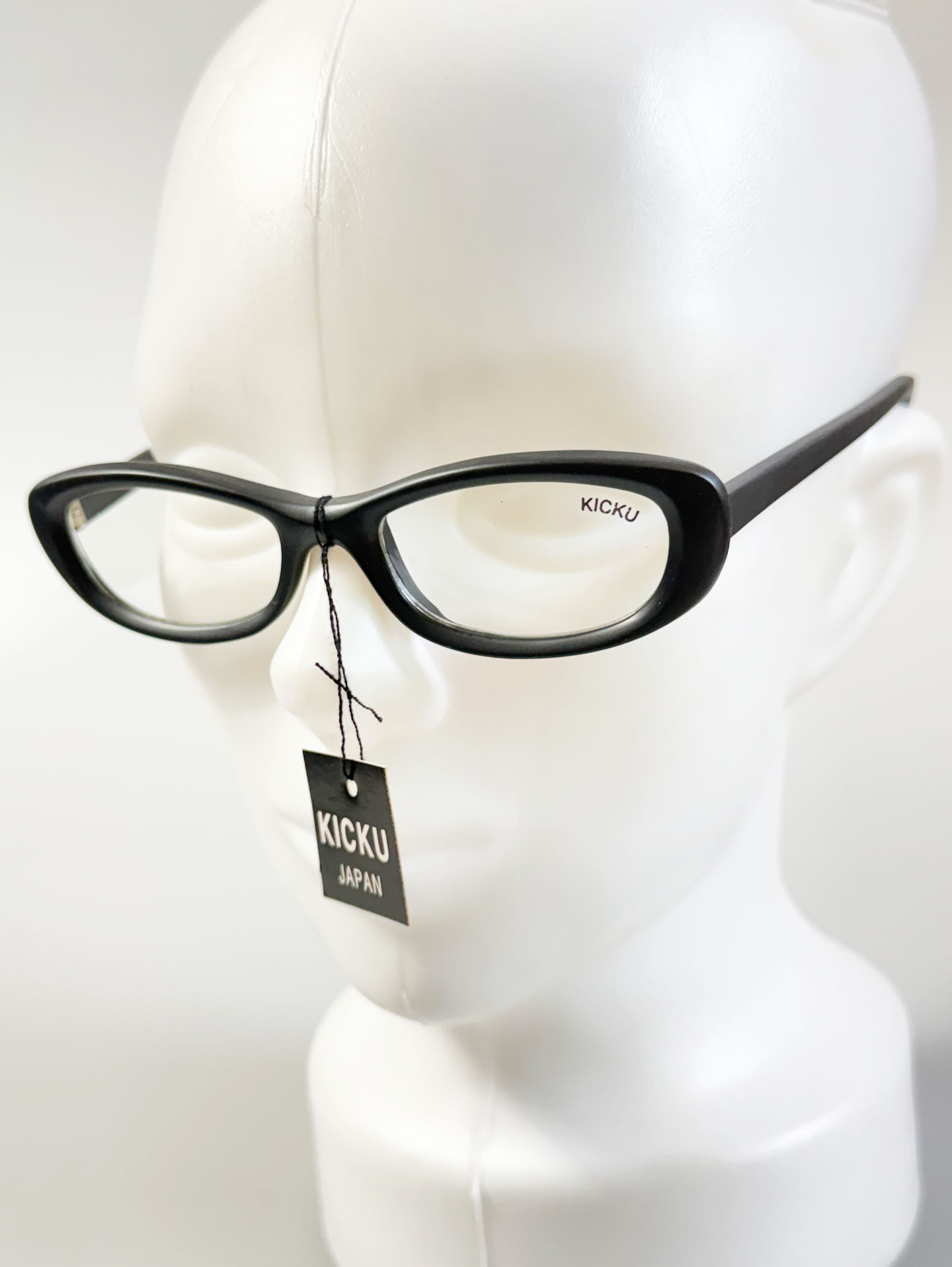 90's KICKU JAPAN Matte Black Semi Cat-Eye Square Horn-Rim Glasses