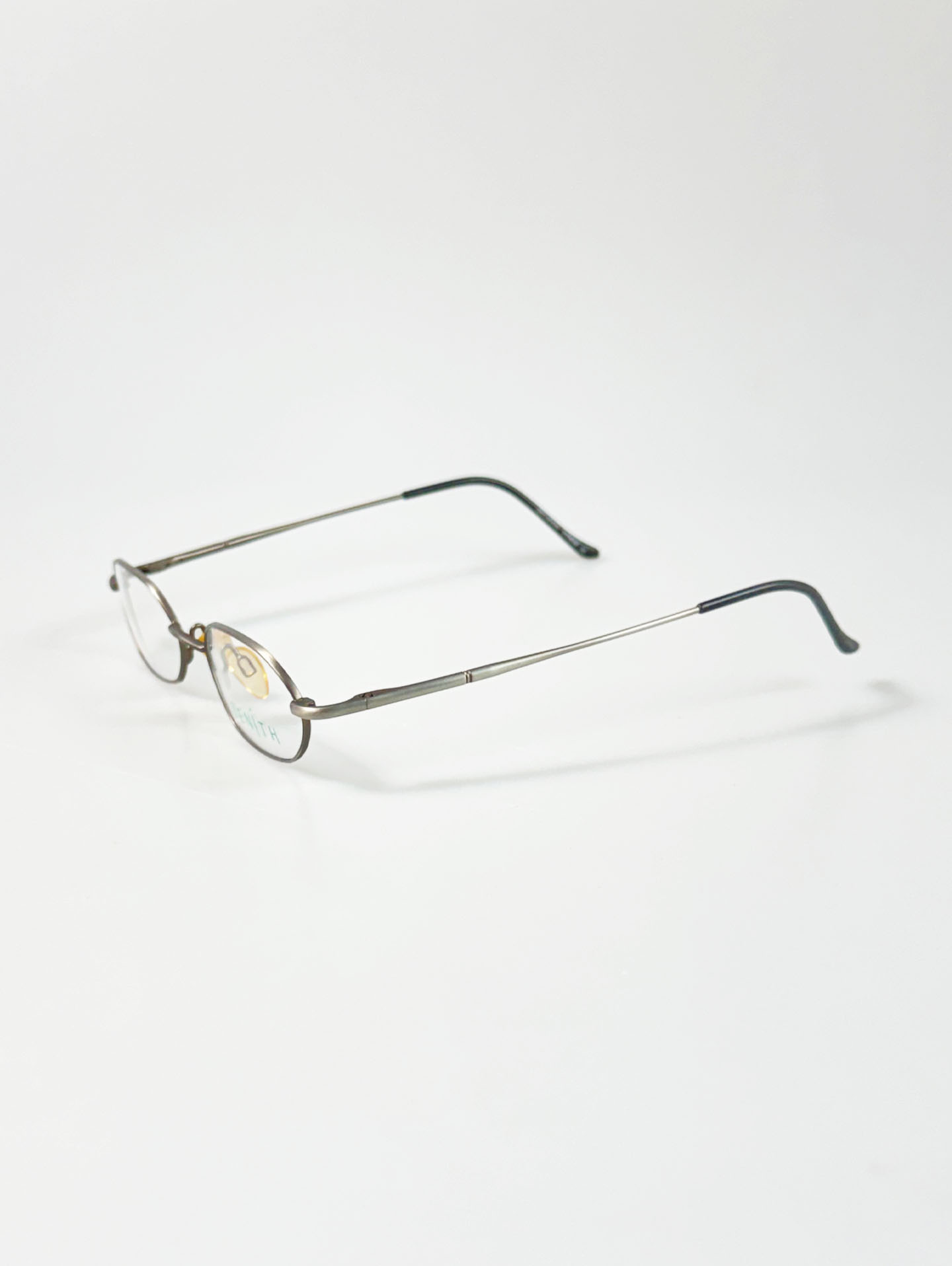 ZENITH Matte Silver Gray Slim Oval Metal Frame Glasses