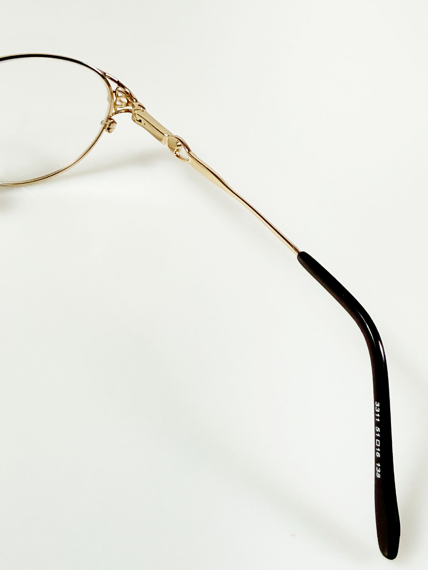 Gold Metal Slim Oval Frame Glasses