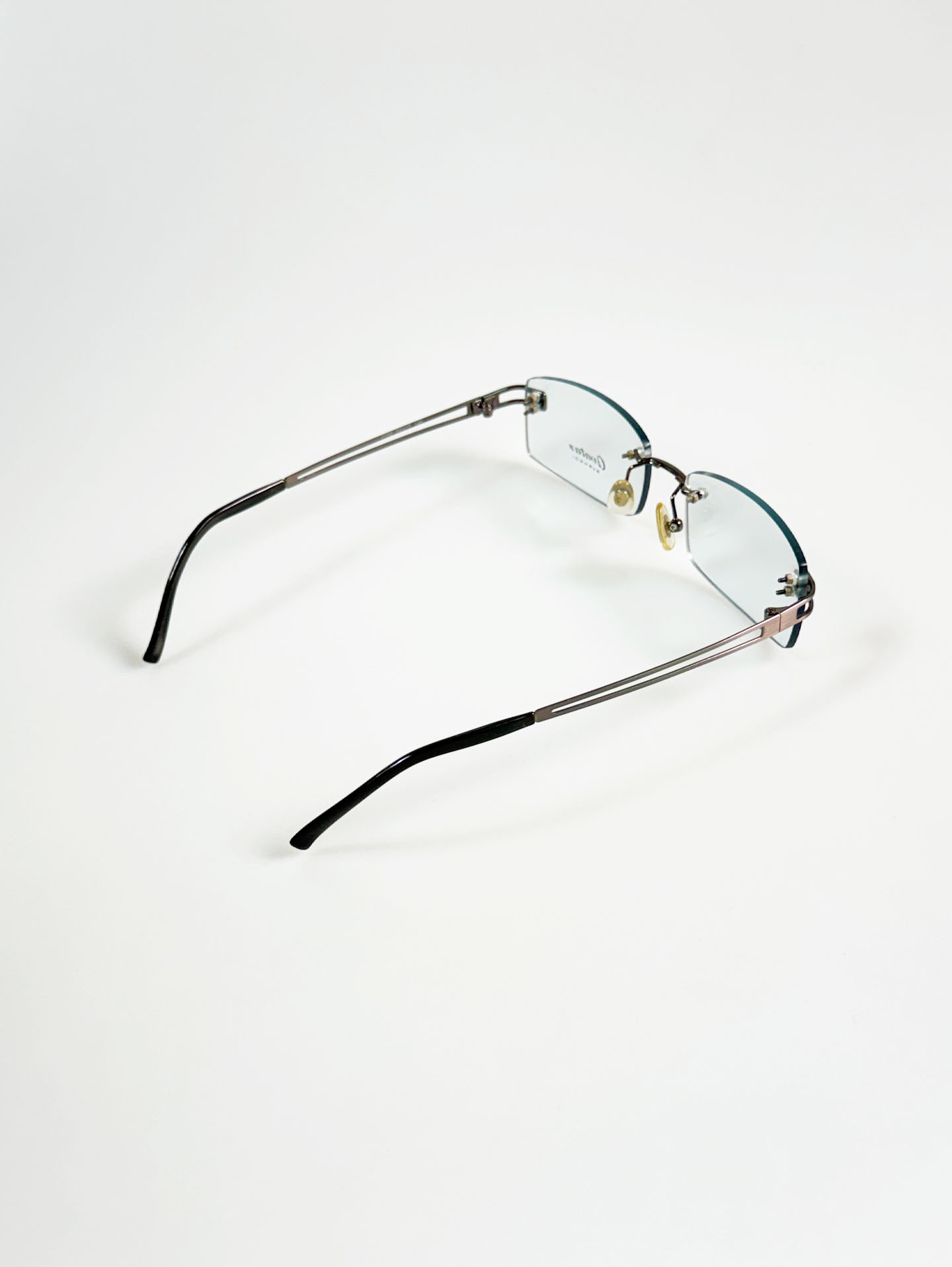 QUATAR Gunmetal Rimless Square Frame Glasses