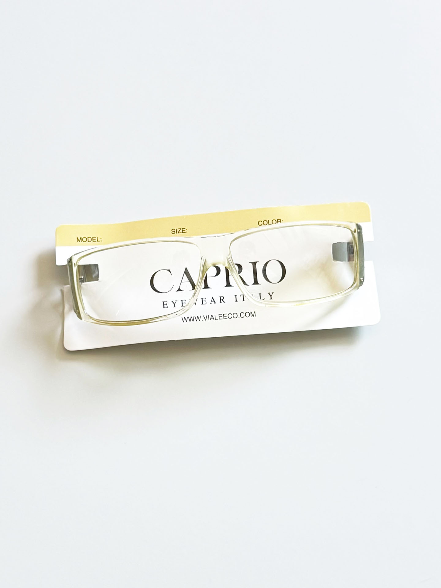 CAPRIO Translucent Bold Square Tinted Sunglasses