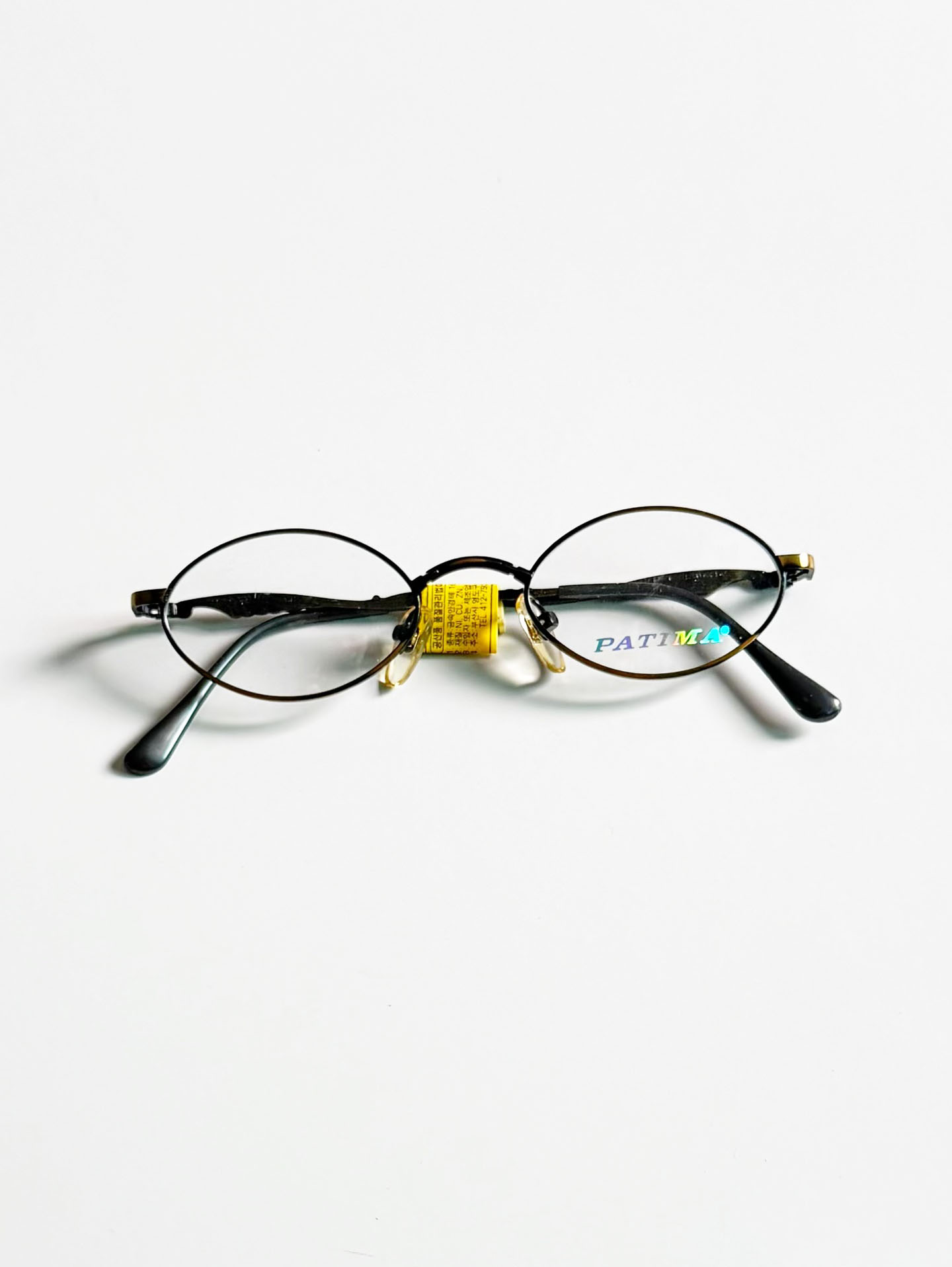 90’s PATIMA Slim Oval Gold-Black Metal Frame Glasses