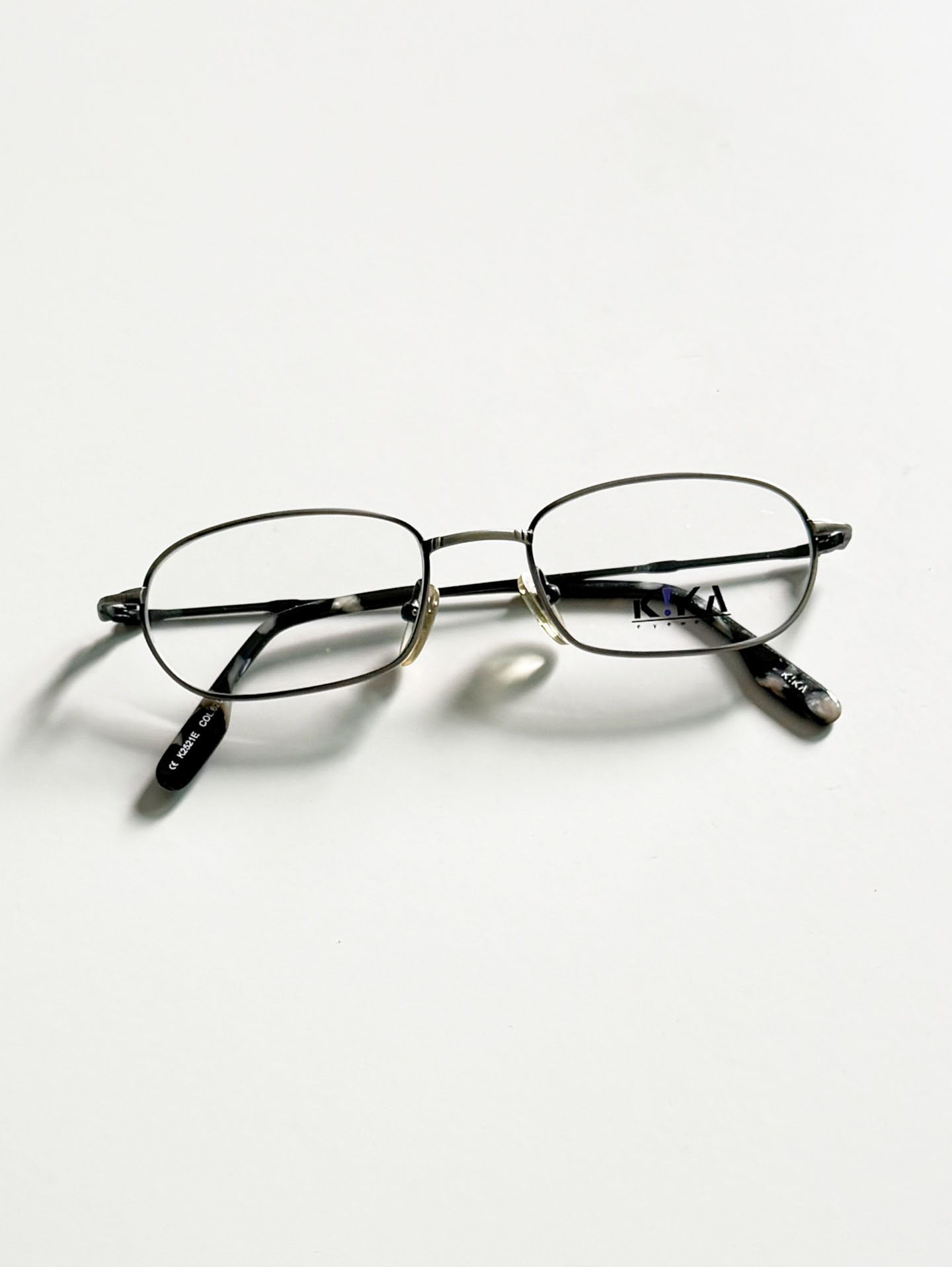 90's K!KA Matte Silver Grey Slim Square Metal Frame Glasses