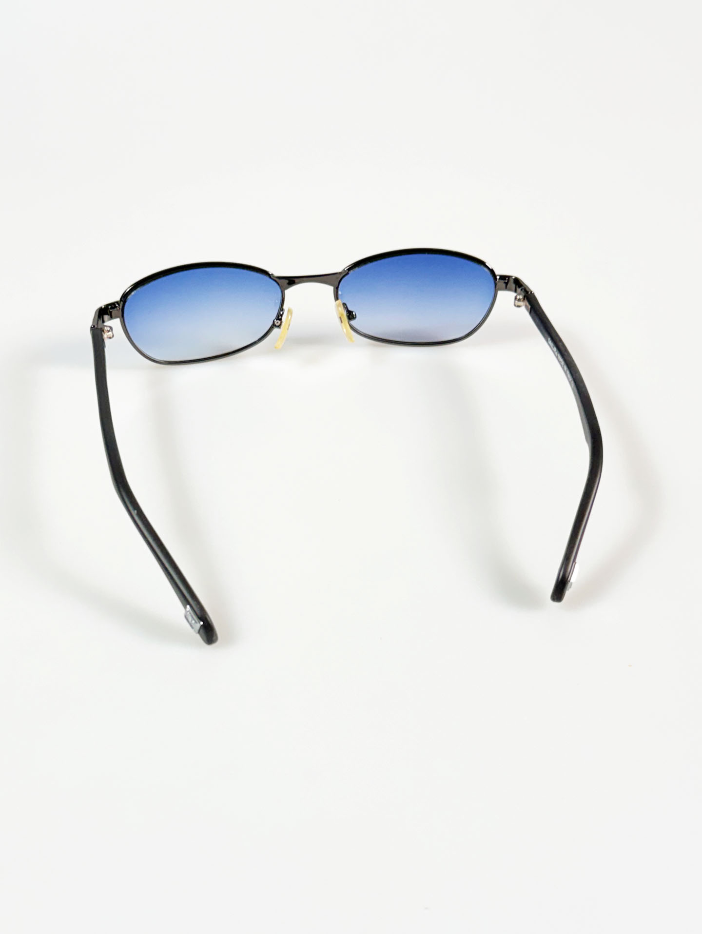 90's VALENTINO RUDY Gunmetal Slim Oval Tint Sunglasses
