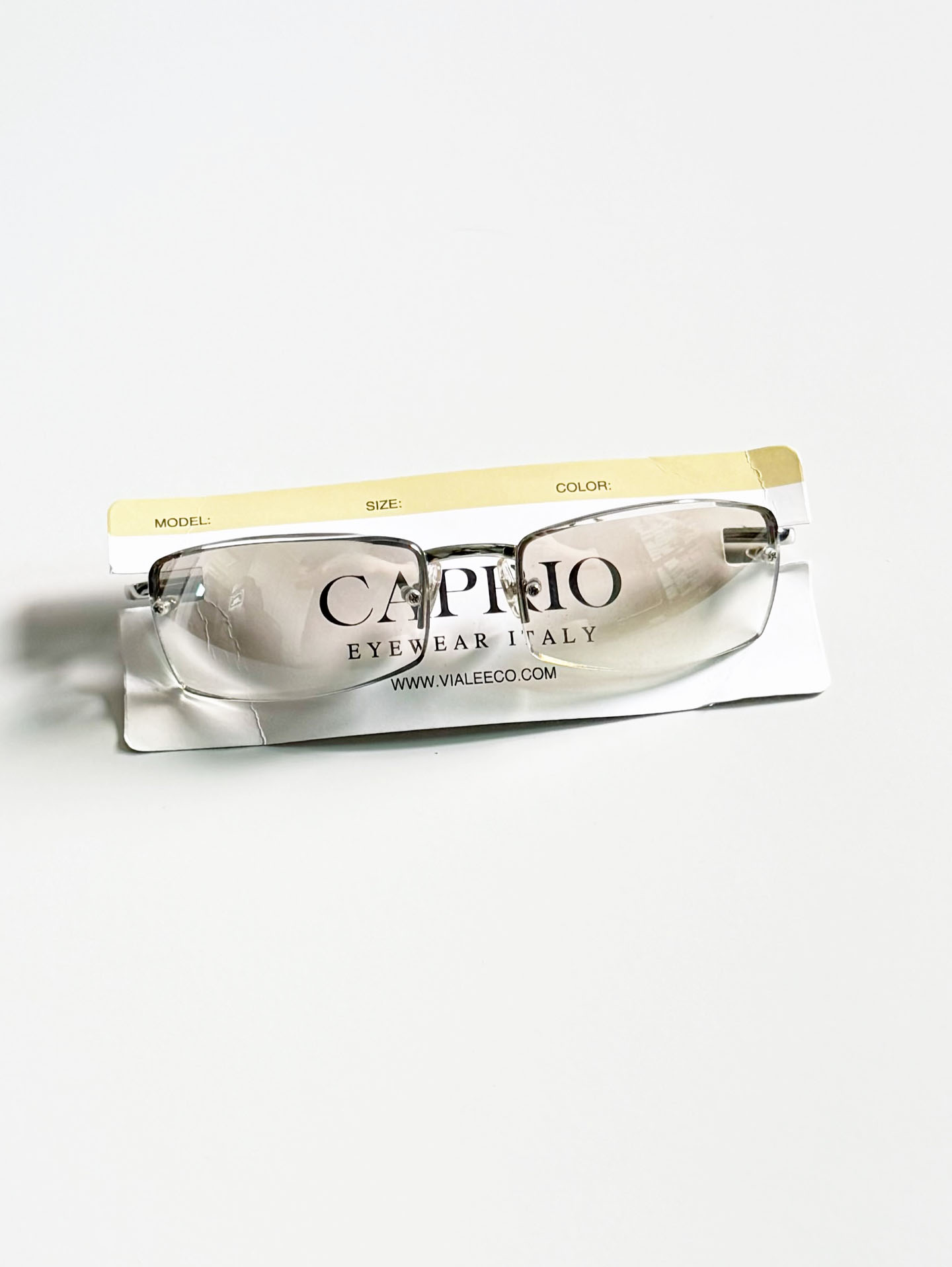 CAPRIO Rimless Square Metal Tinted Sunglasses
