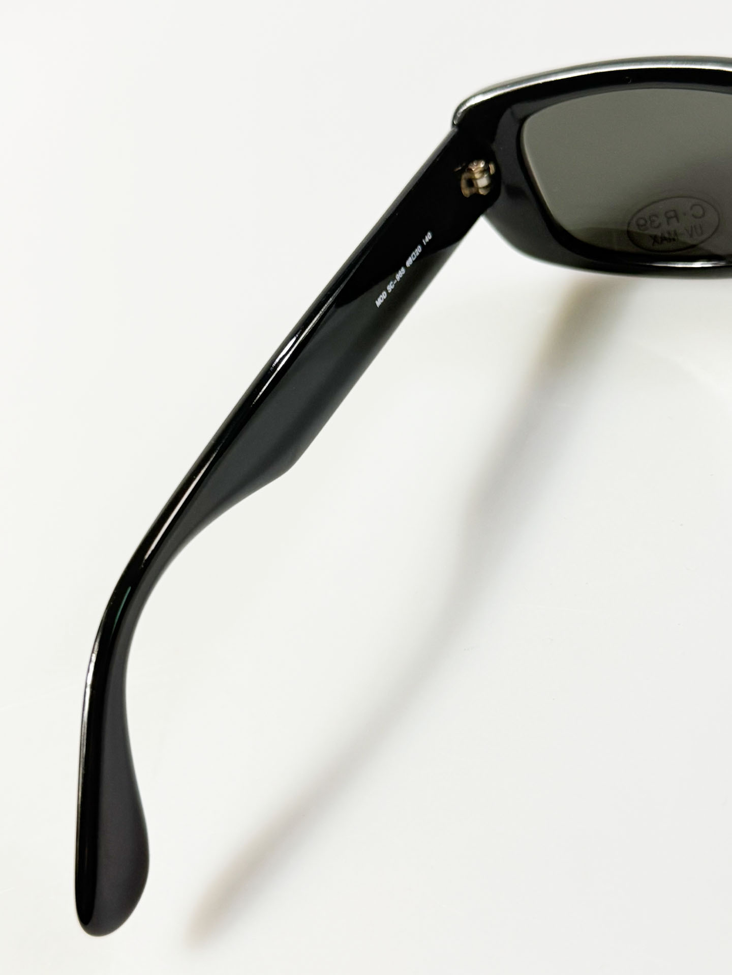 BELCANTO Bold Black Square Frame Sunglasses