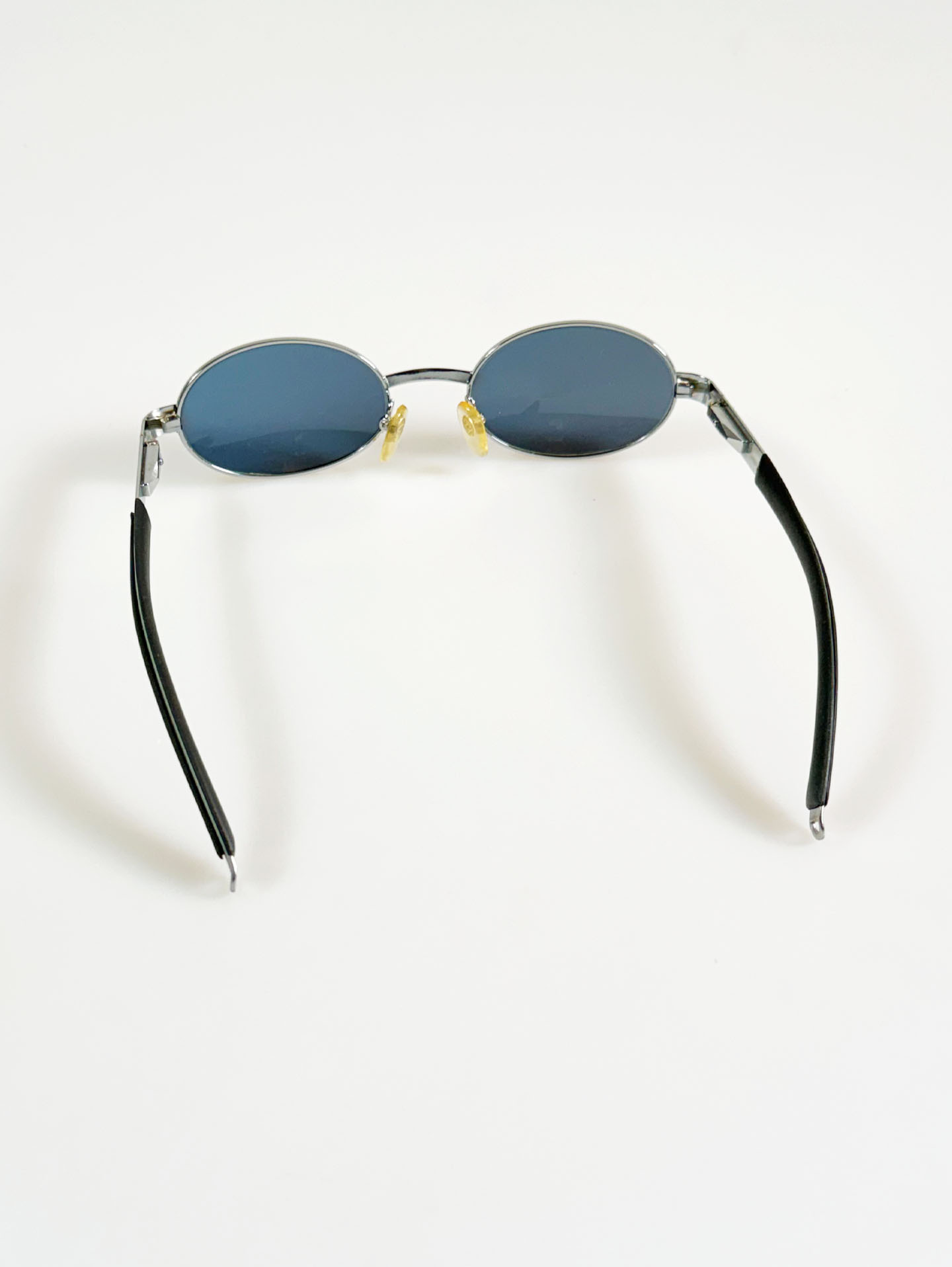 90's PILOT Silver Slim Oval Metal Sunglasses
