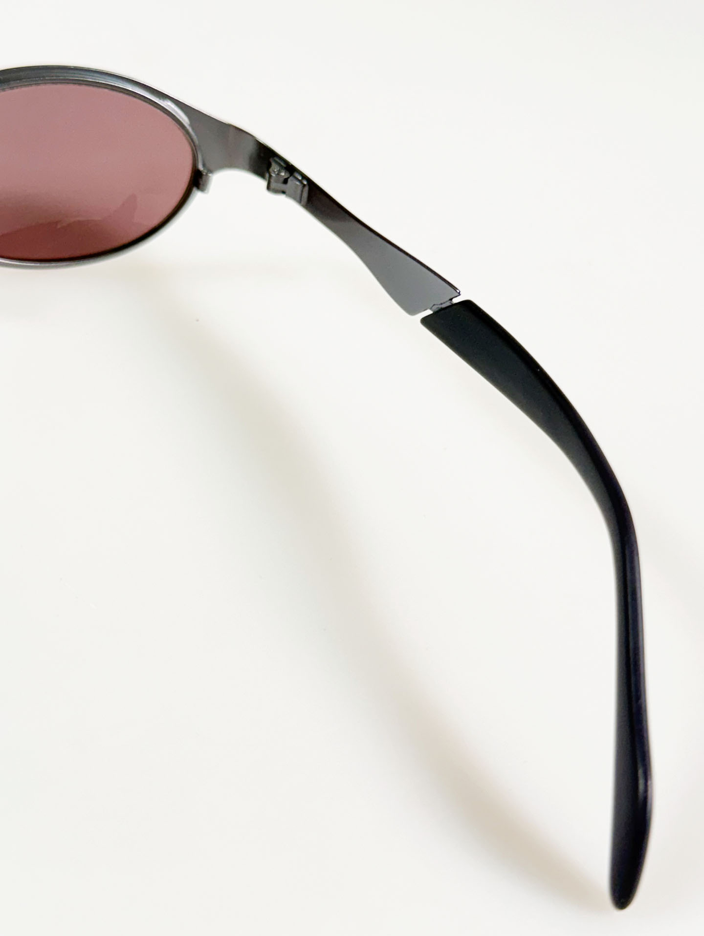 PAVAROTTI Dark Silver Oval Metal Tint Sunglasses