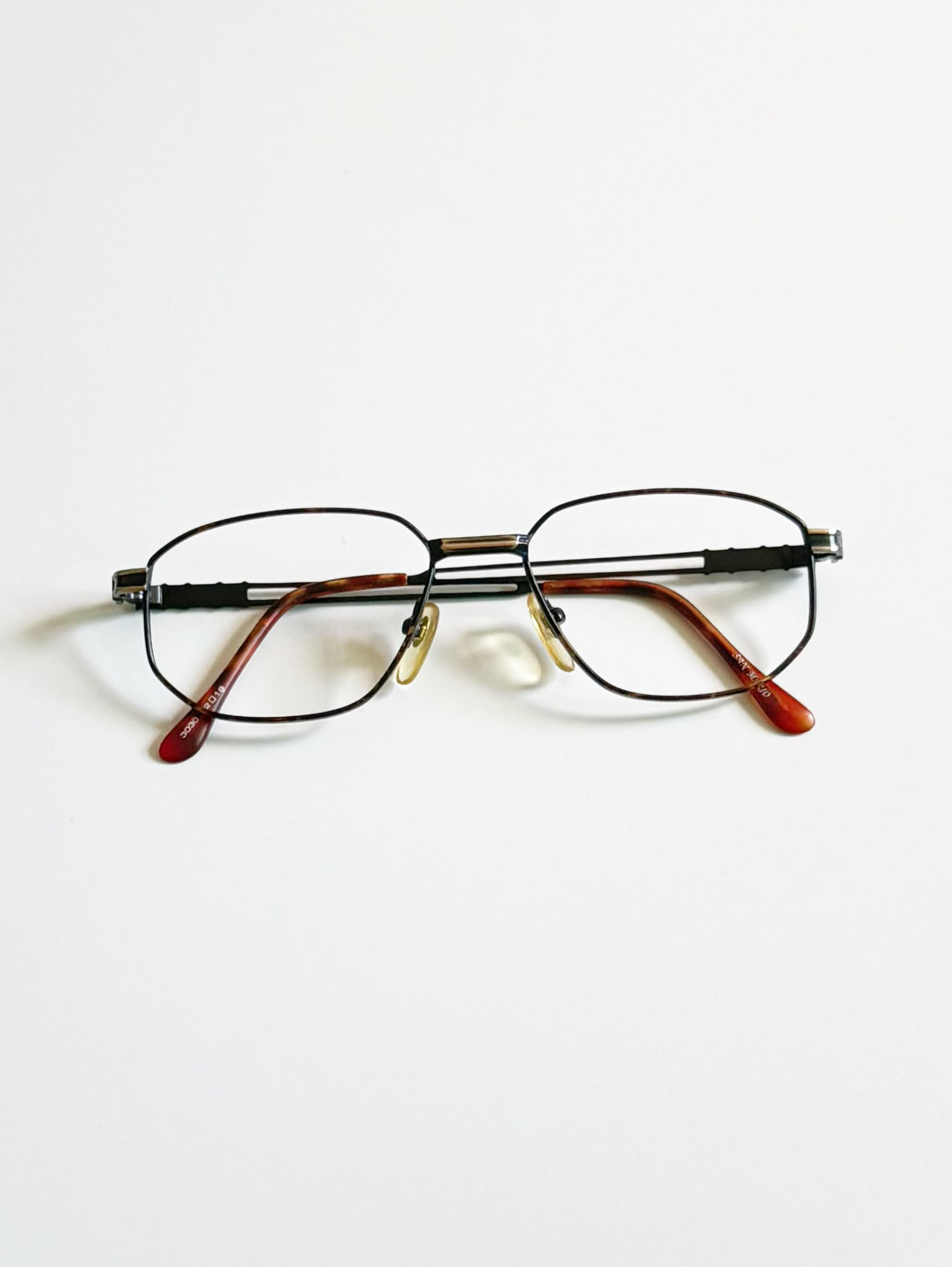 90’s SAN MARIO Classic Slim Square Metal Glasses