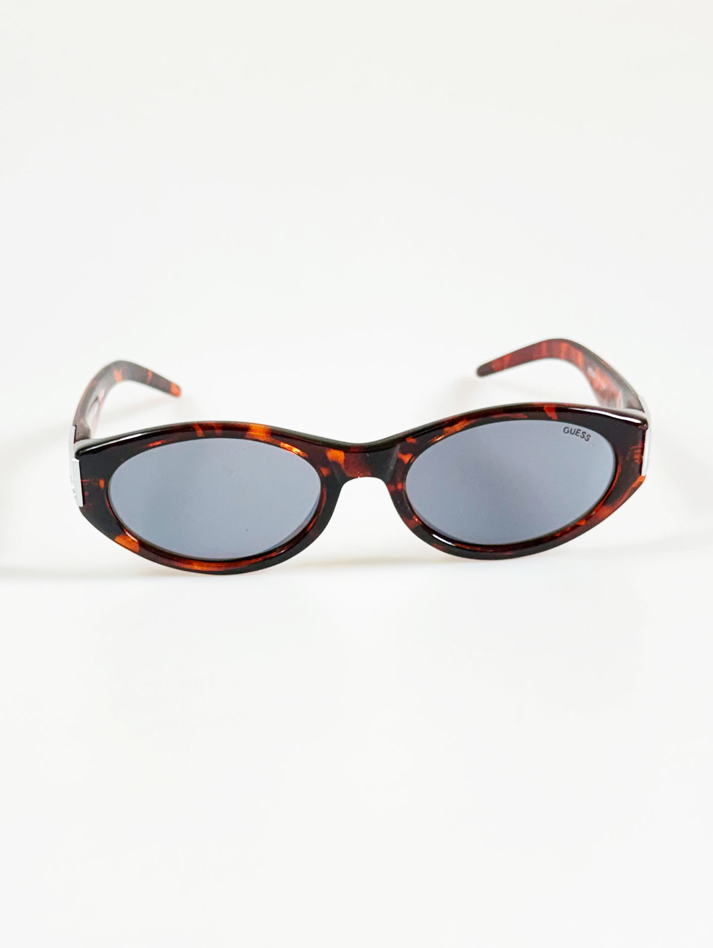 GUESS Tortoiseshell Bold Oval Frame Sunglasses