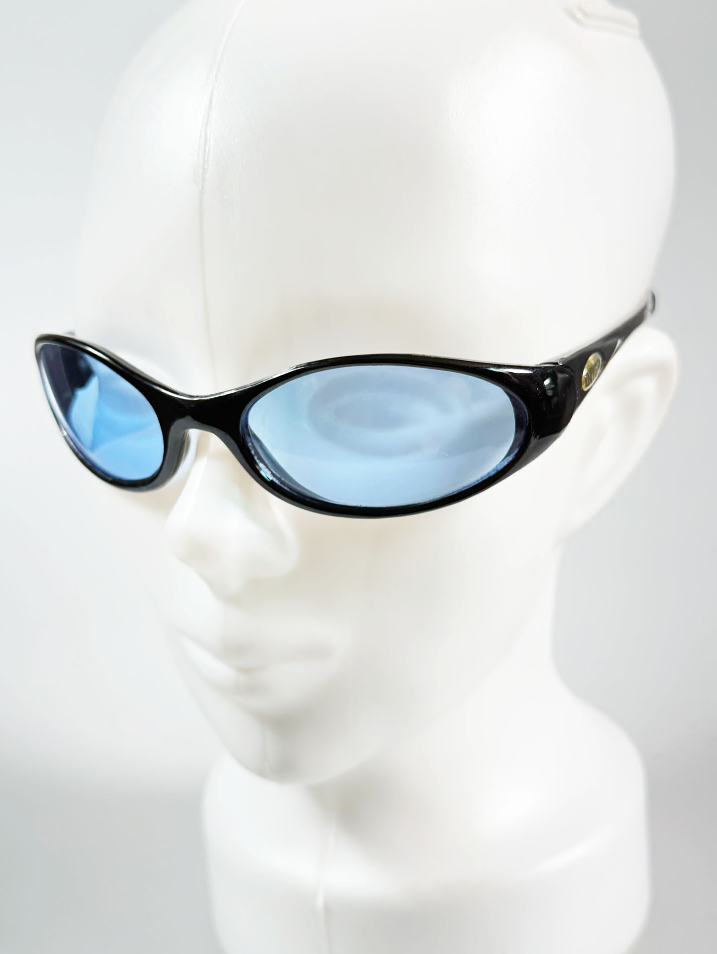 90's OXYGEN Black Wraparound Oval Tint Sunglasses