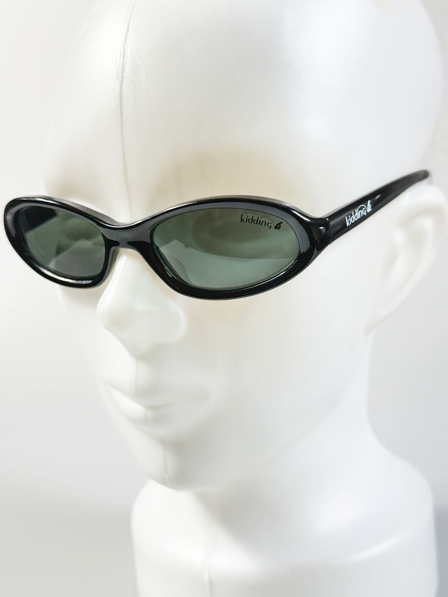90's KIDDING Black Oval Wrap Sunglasses