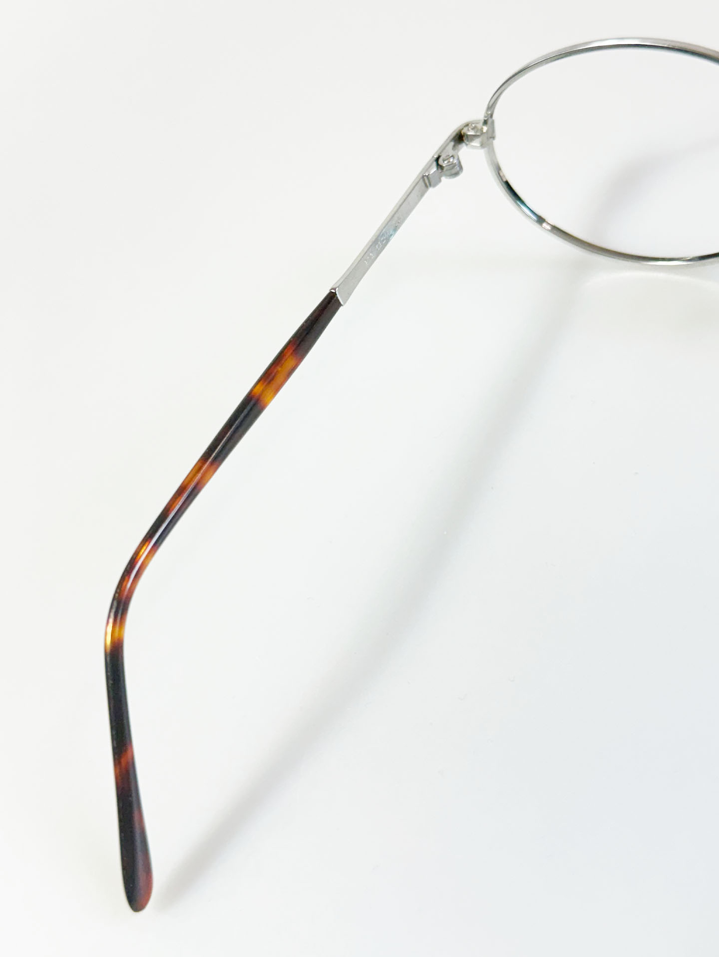 Pabinna Gold Silver Slim Oval Metal Frame Glasses