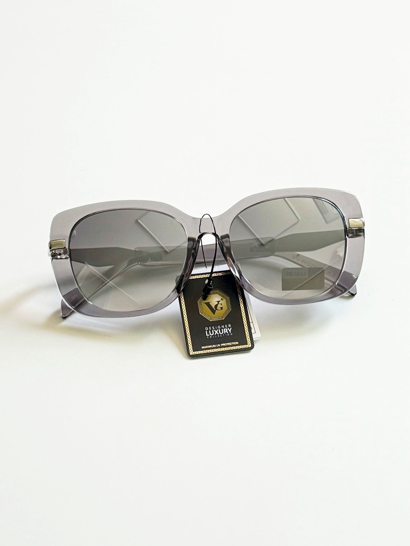 VG EYEWEAR Smoke Gray Oversized Square Acetate Sunglasses