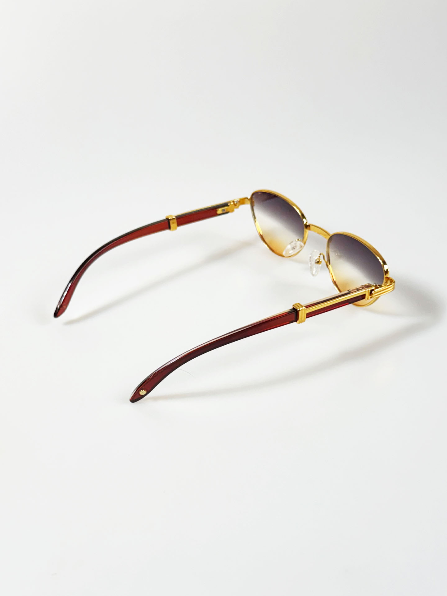 Gold Slim Oval Metal Frame Gradient Tint Sunglasses